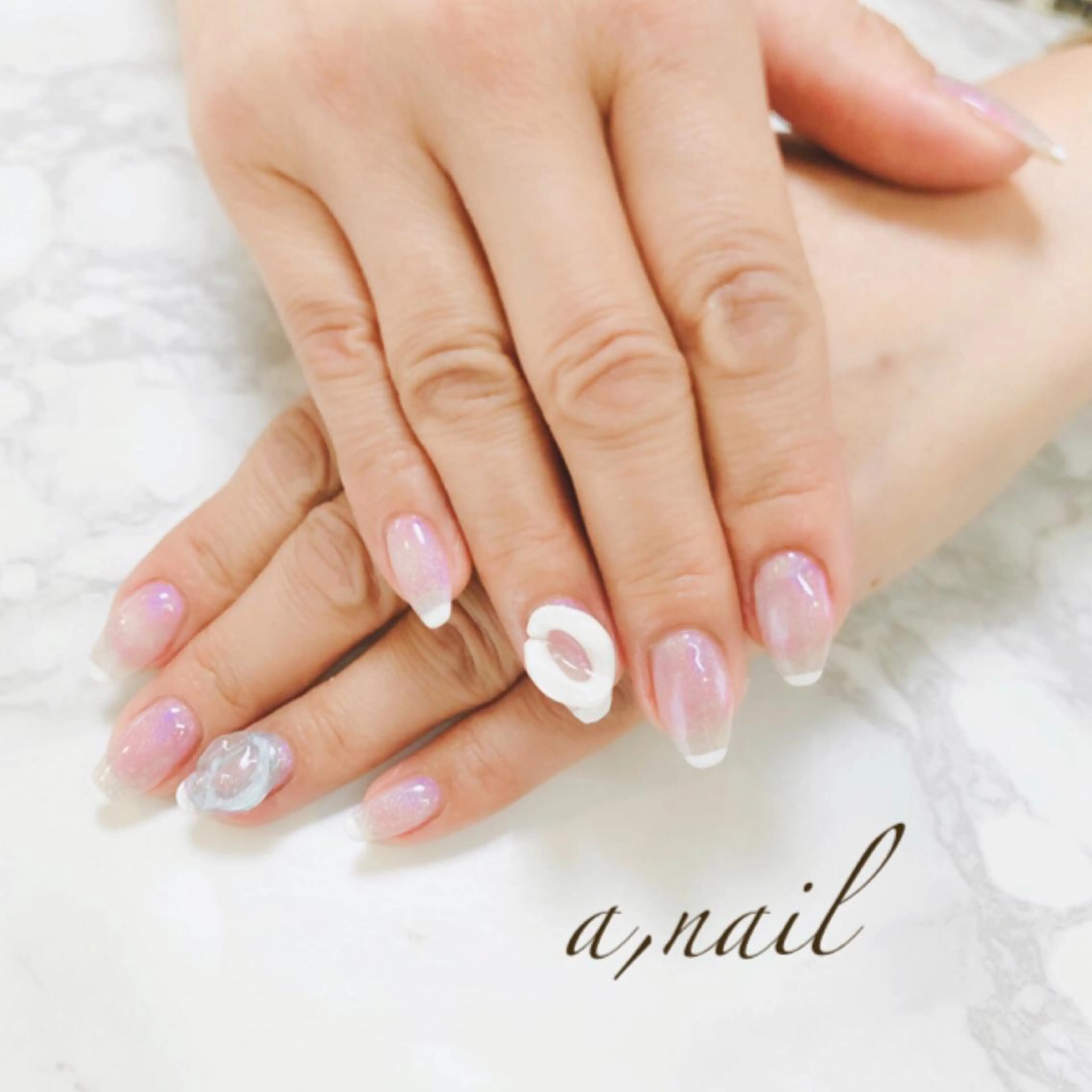 ネイル フットネイル フレンチネイル ジェルネイル グラデーション マグネットネイル ハンドネイル ネイルサロン エーネイルのネイルデザイン