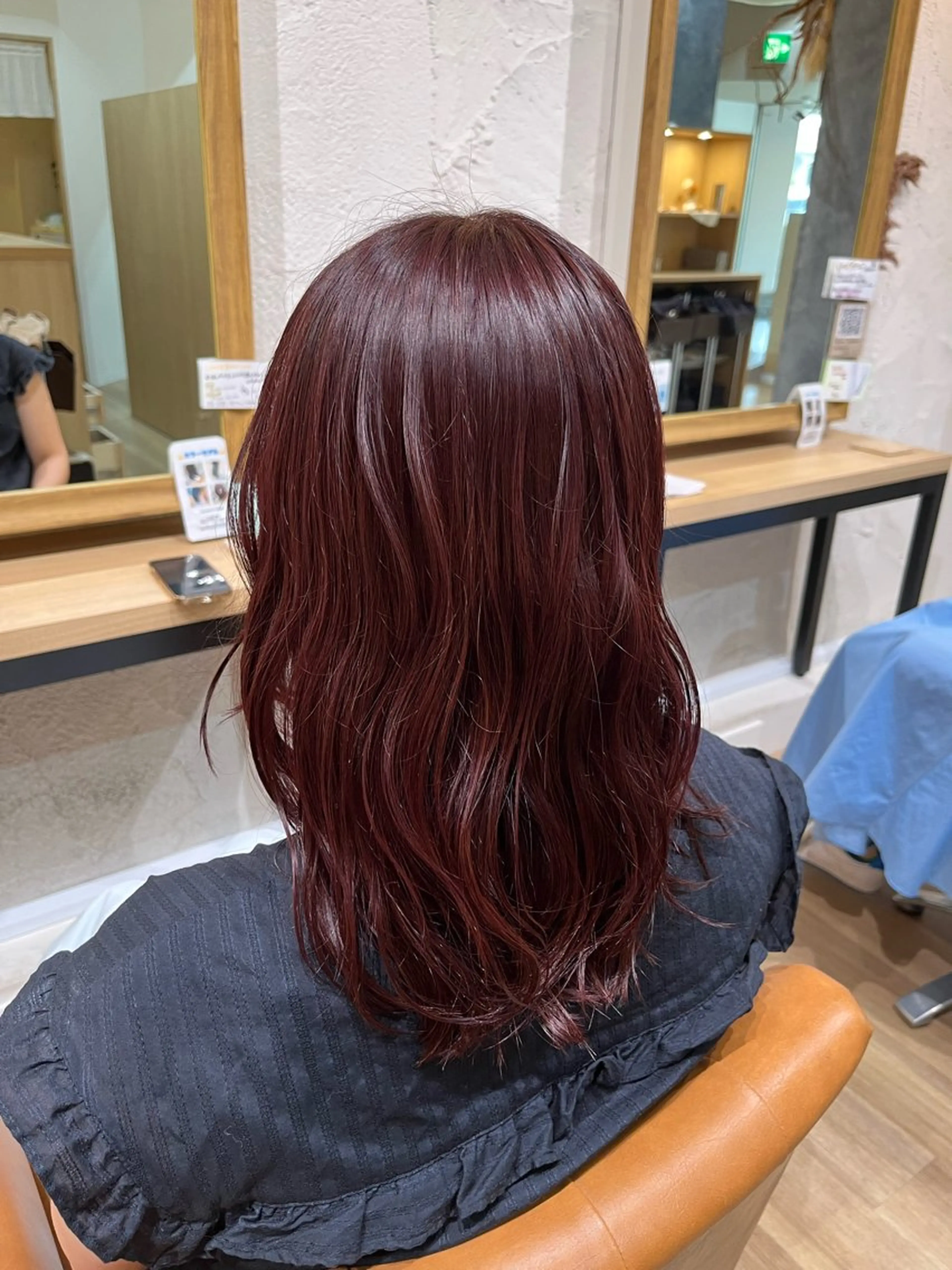 カラー ブリーチ ブラウンカラー カシス ブリーチなしカラー ピンクカラー bisou hair Kayanoのヘアスタイル