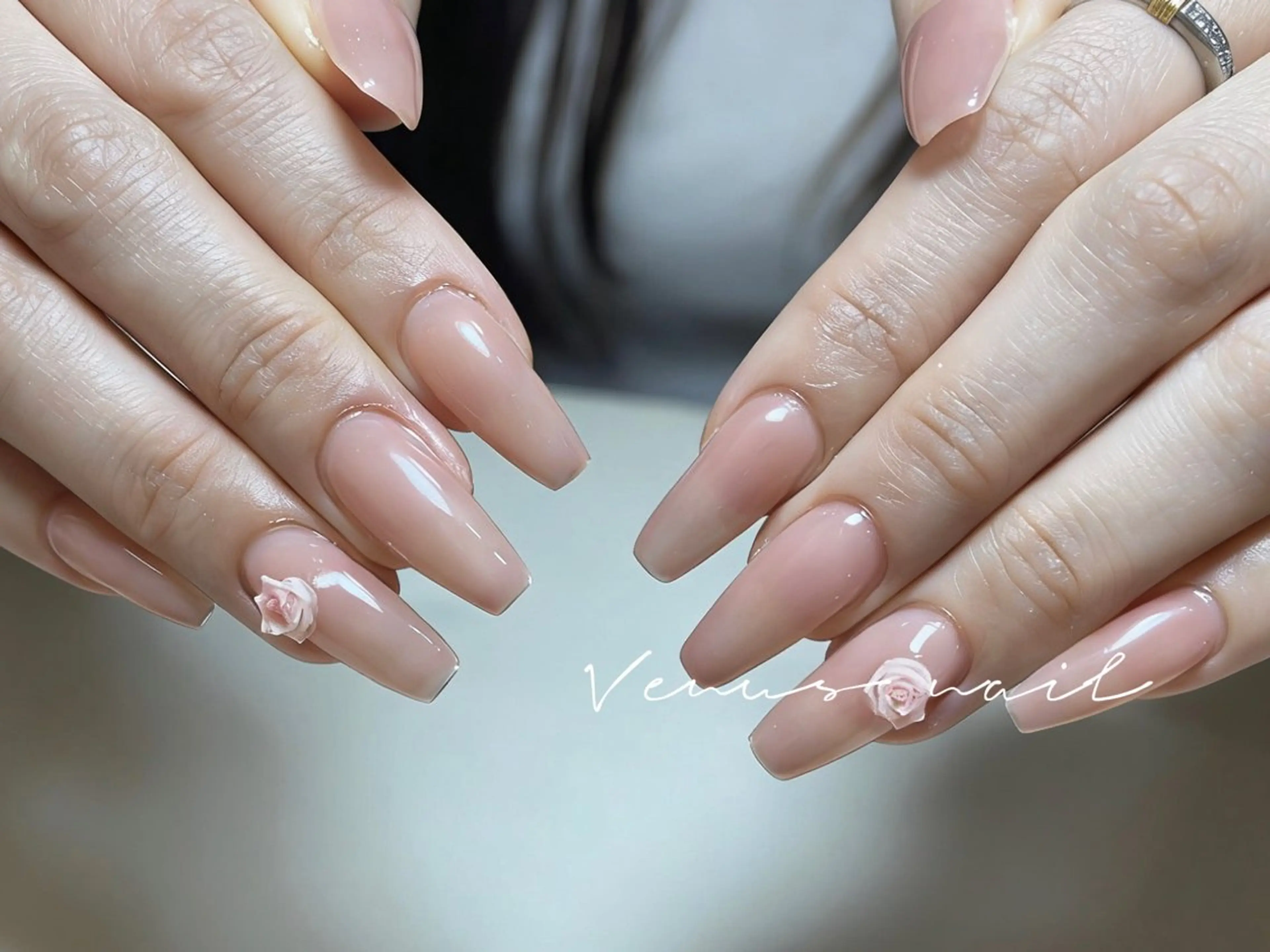ネイル ハンドネイル Venus nail チップ長さだし専門店のネイルデザイン