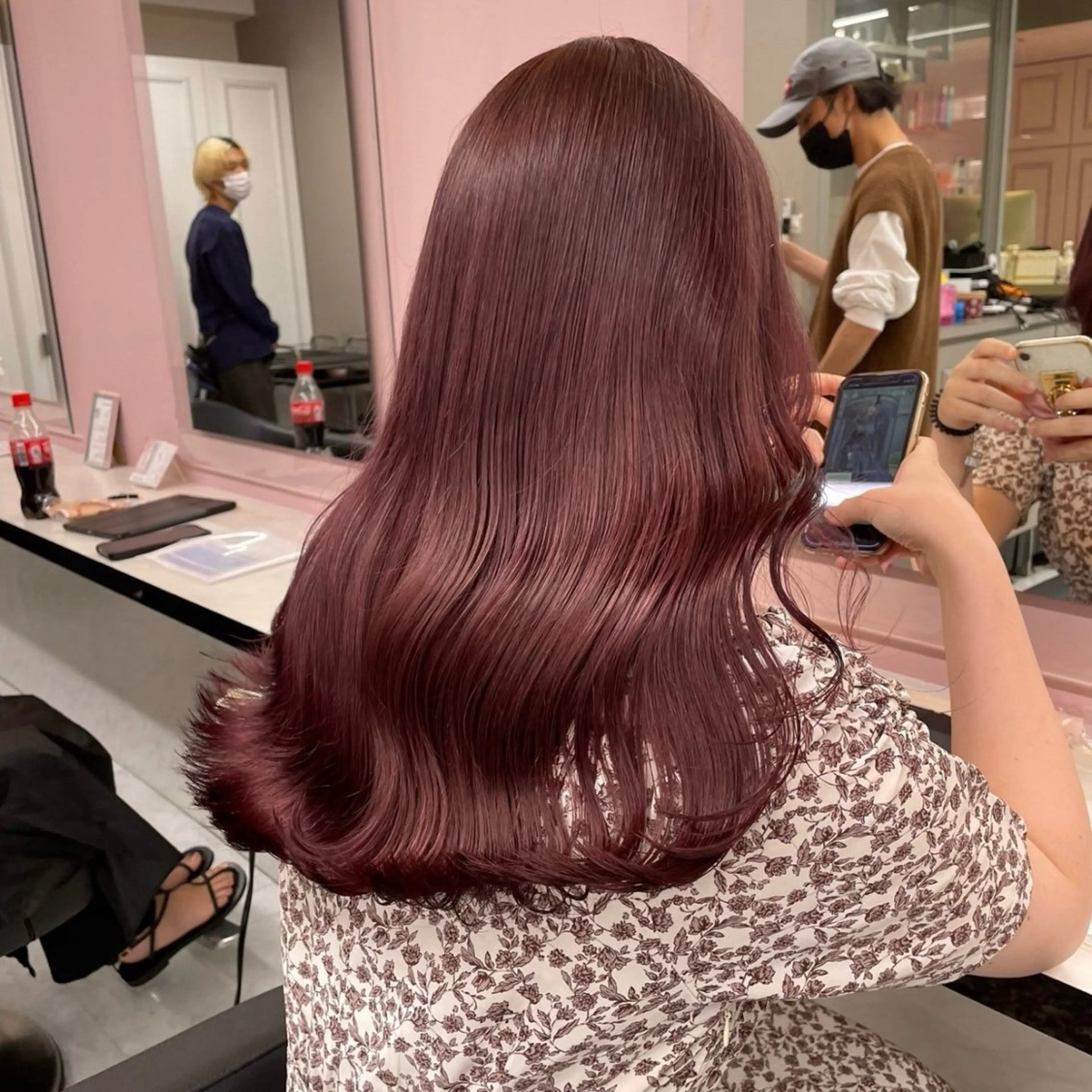 ロング カラー メンズ メンズブリーチ ブリーチ ブリーチなしカラー 髪質改善 トリートメント ヘアカラー トリートメント 💗愛され暖色💗 ピンク/レッド💗のヘアスタイル