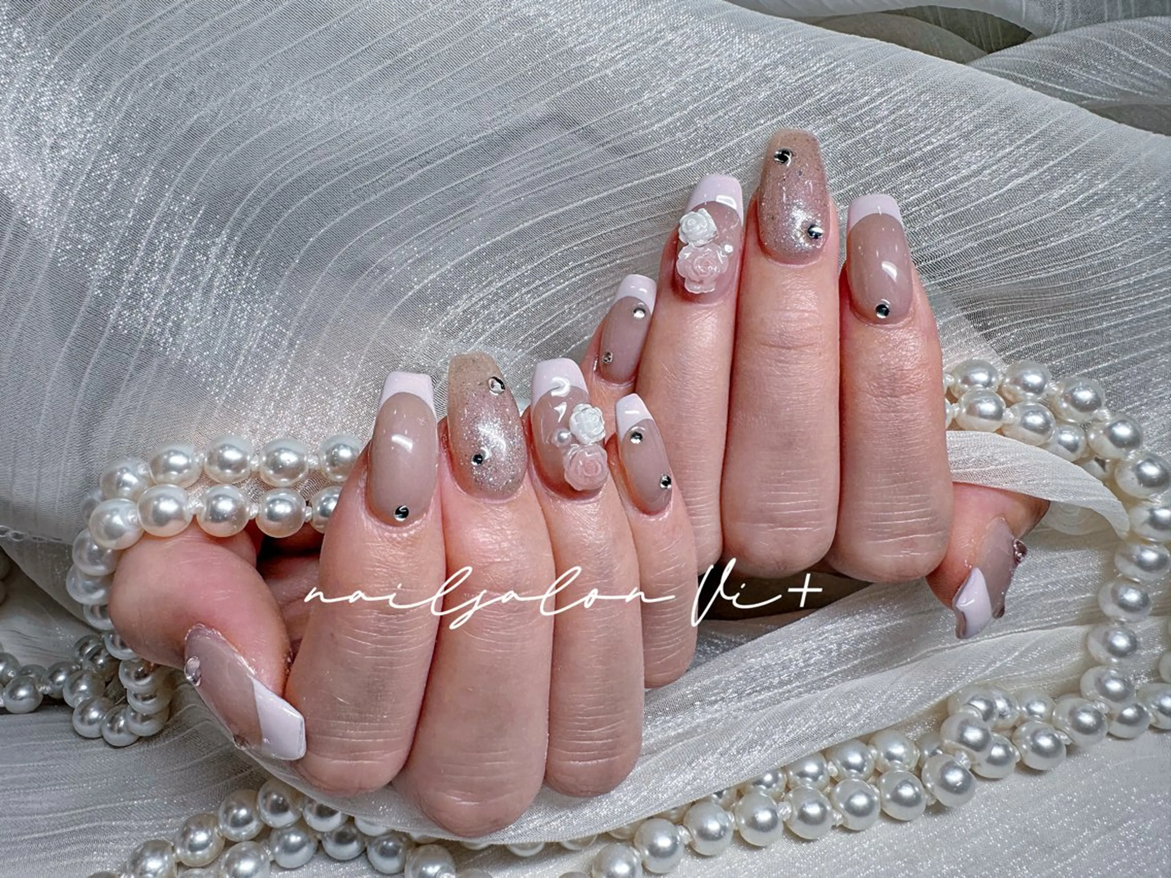 ネイル ハンドネイル ✨Nailsalon Vi+✨のネイルデザイン