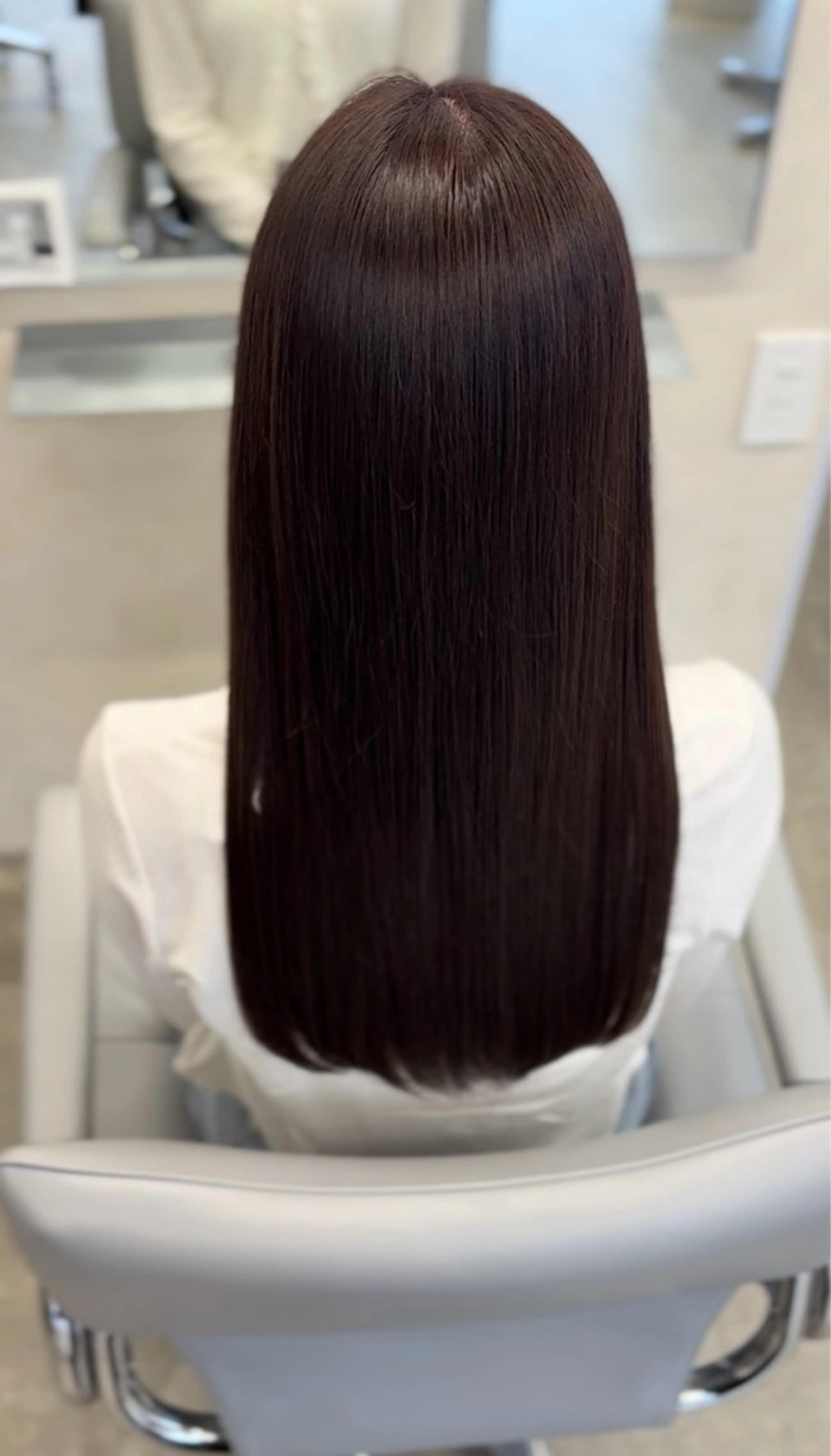 ロング カット 縮毛矯正 トリートメント 谷 ほのかのヘアスタイル