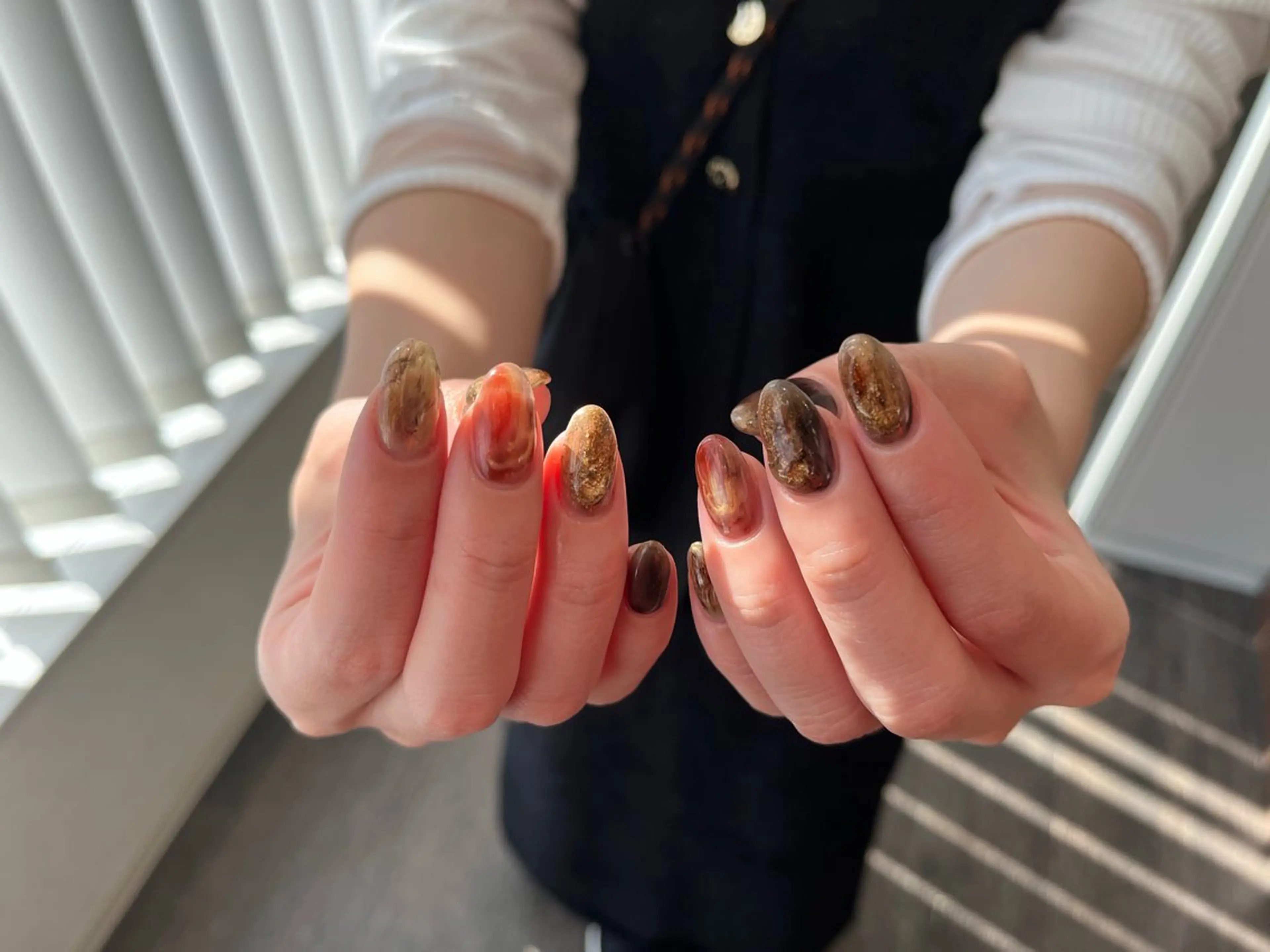 ネイル ニュアンスネイル Yarm As Etelのネイルデザイン