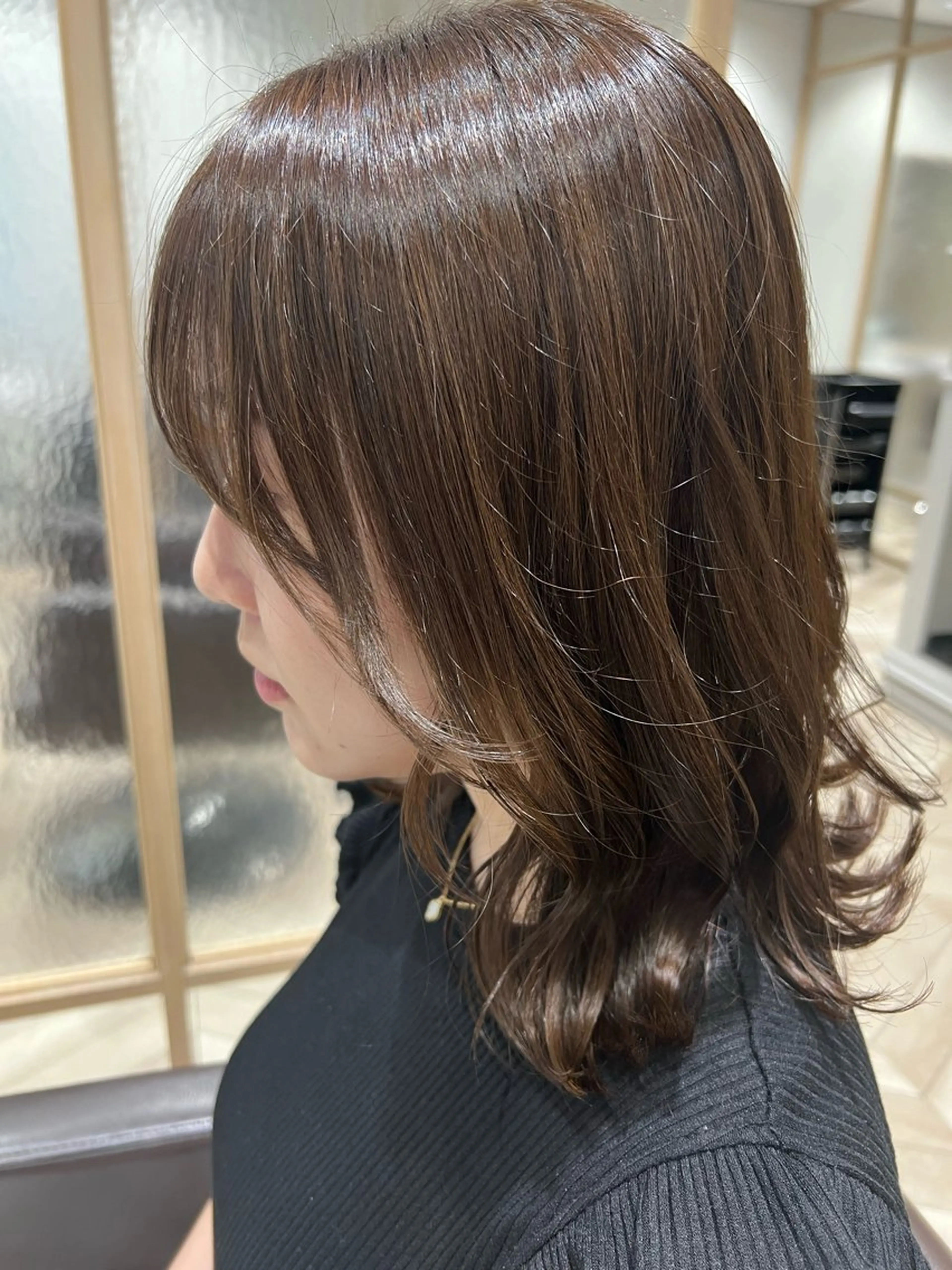 ミディアム カラー 顔まわりレイヤー レイヤーカット 艶髪/韓国レイヤー イノウエヒロキのヘアスタイル