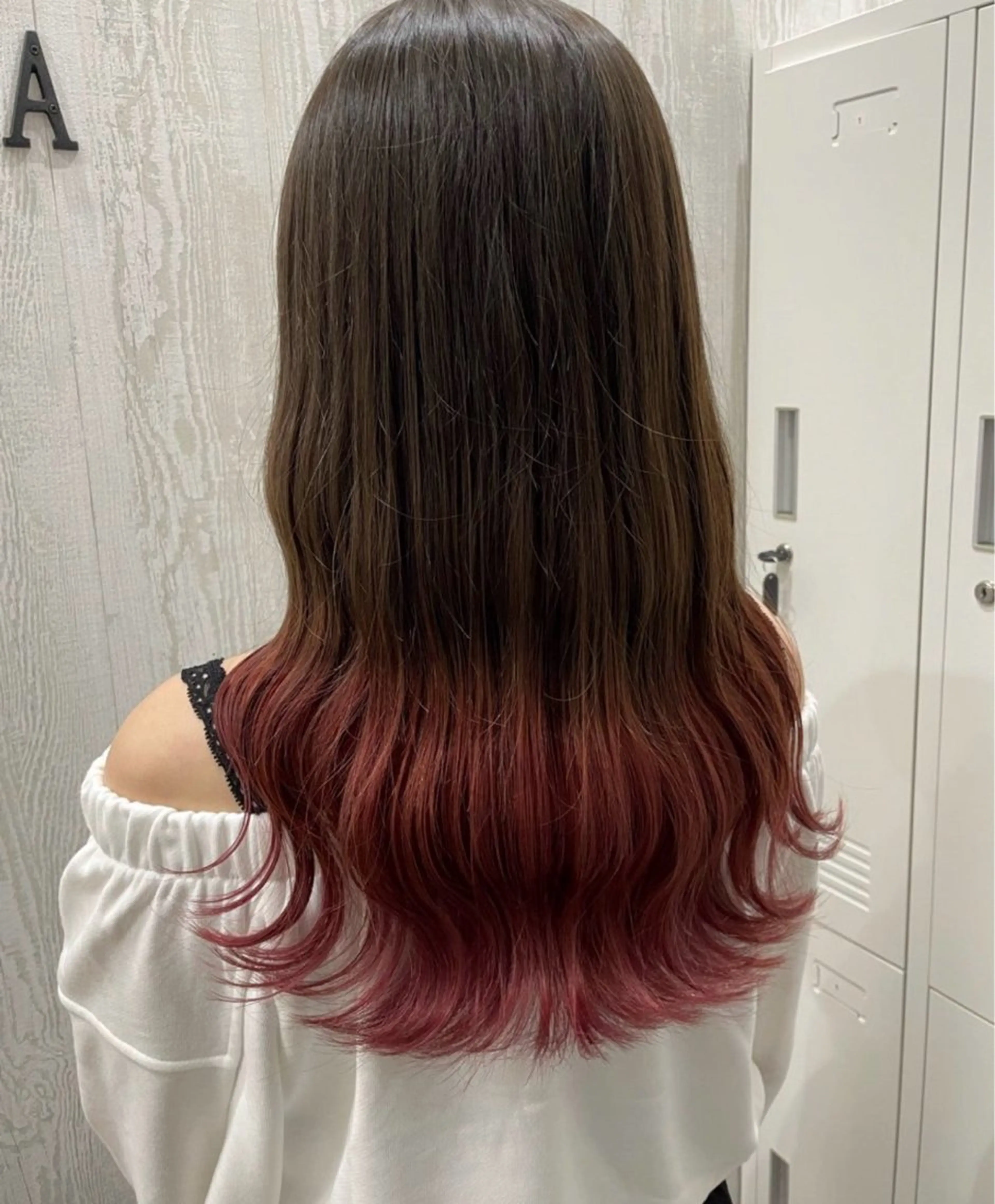 ロング カラー 梨沙_ 蘇我2号店のヘアスタイル