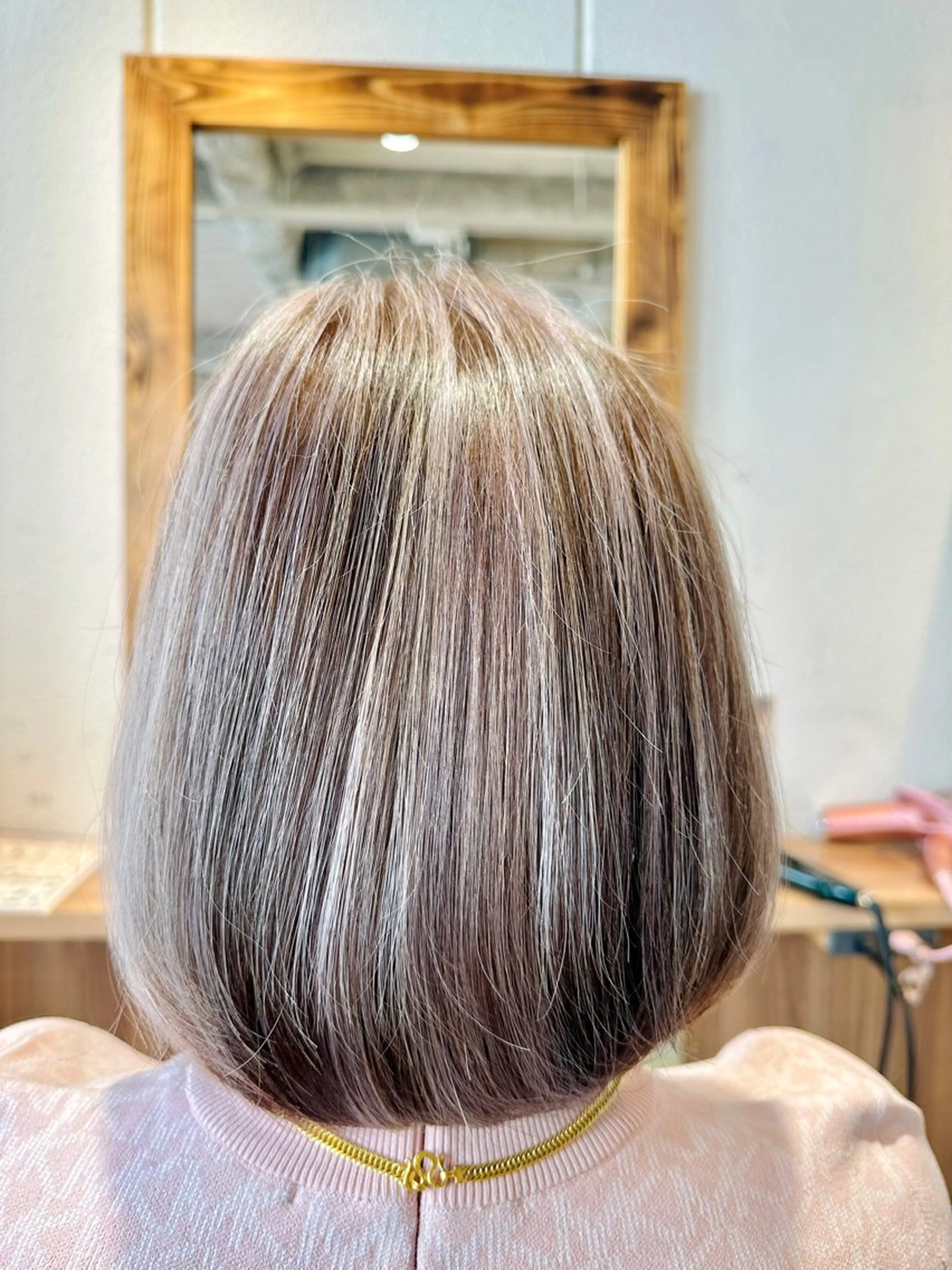 ショート カラー カイン トゥゾーのヘアスタイル