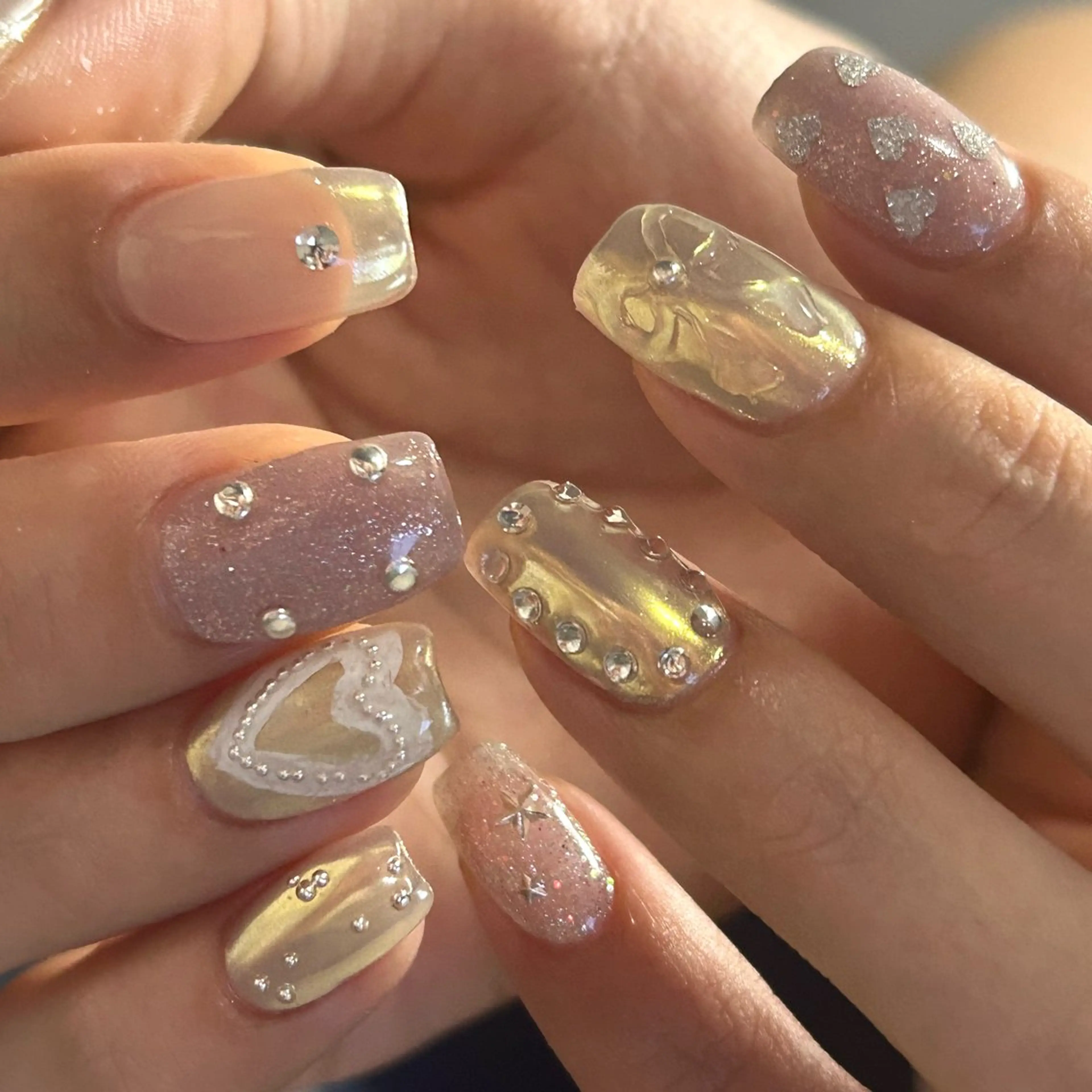 ネイル ayumi / Manonのネイルデザイン