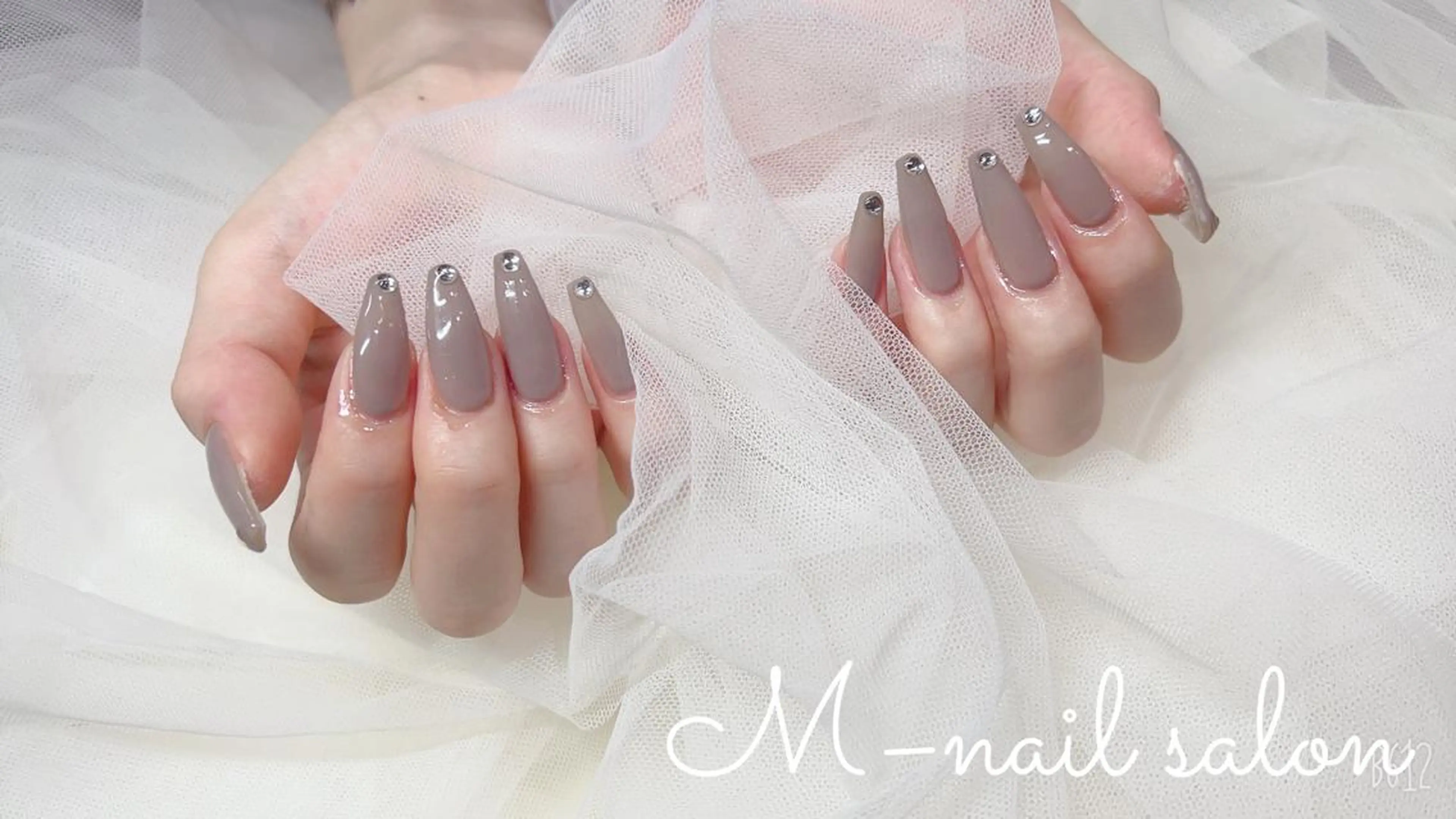 ネイル シンプルネイル M_ nail salonのネイルデザイン