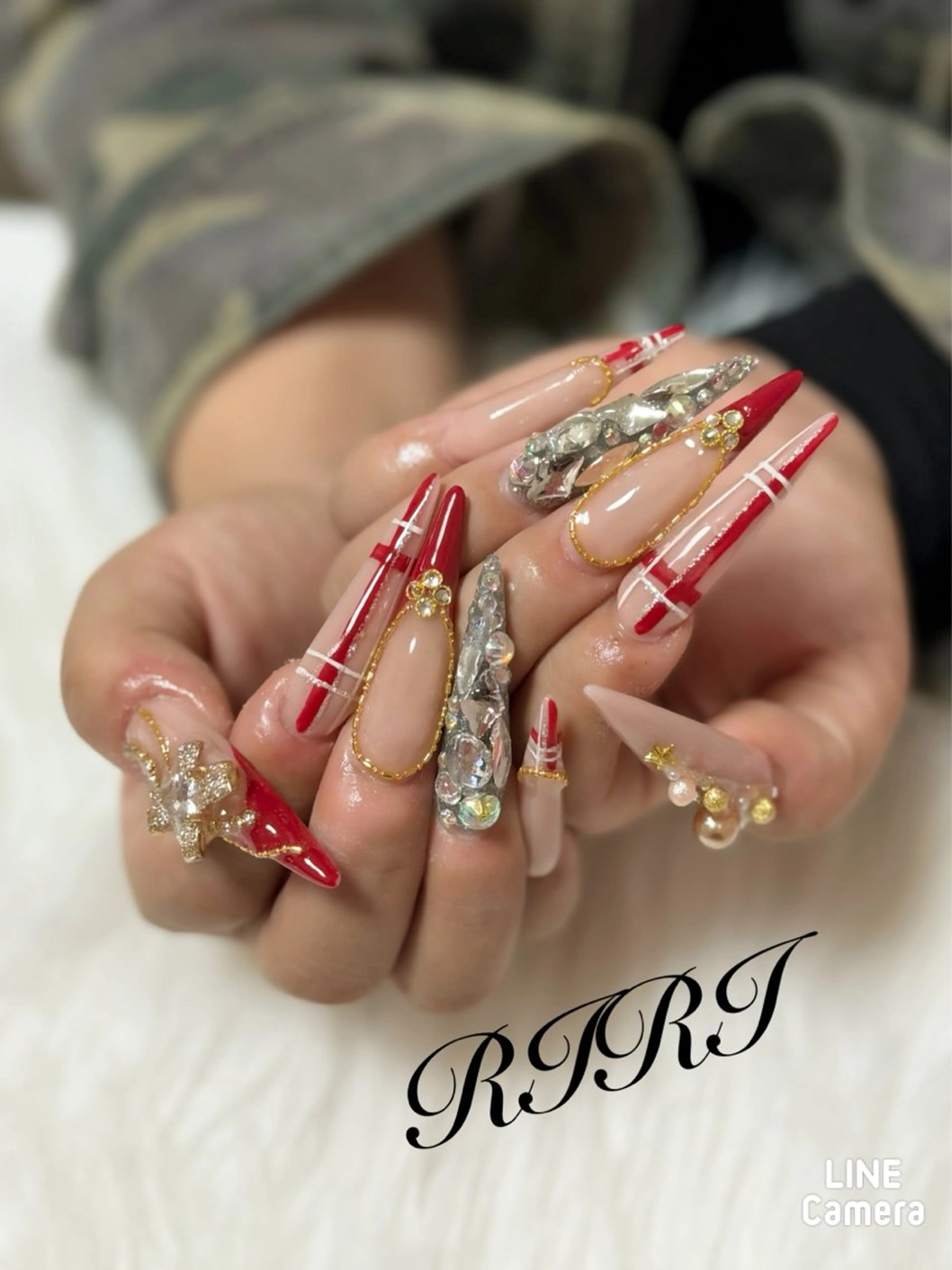 ネイル フレンチネイル ジェルネイル ロングネイル スカルプネイル シンプルネイル ハンドネイル riri オーナーのネイルデザイン