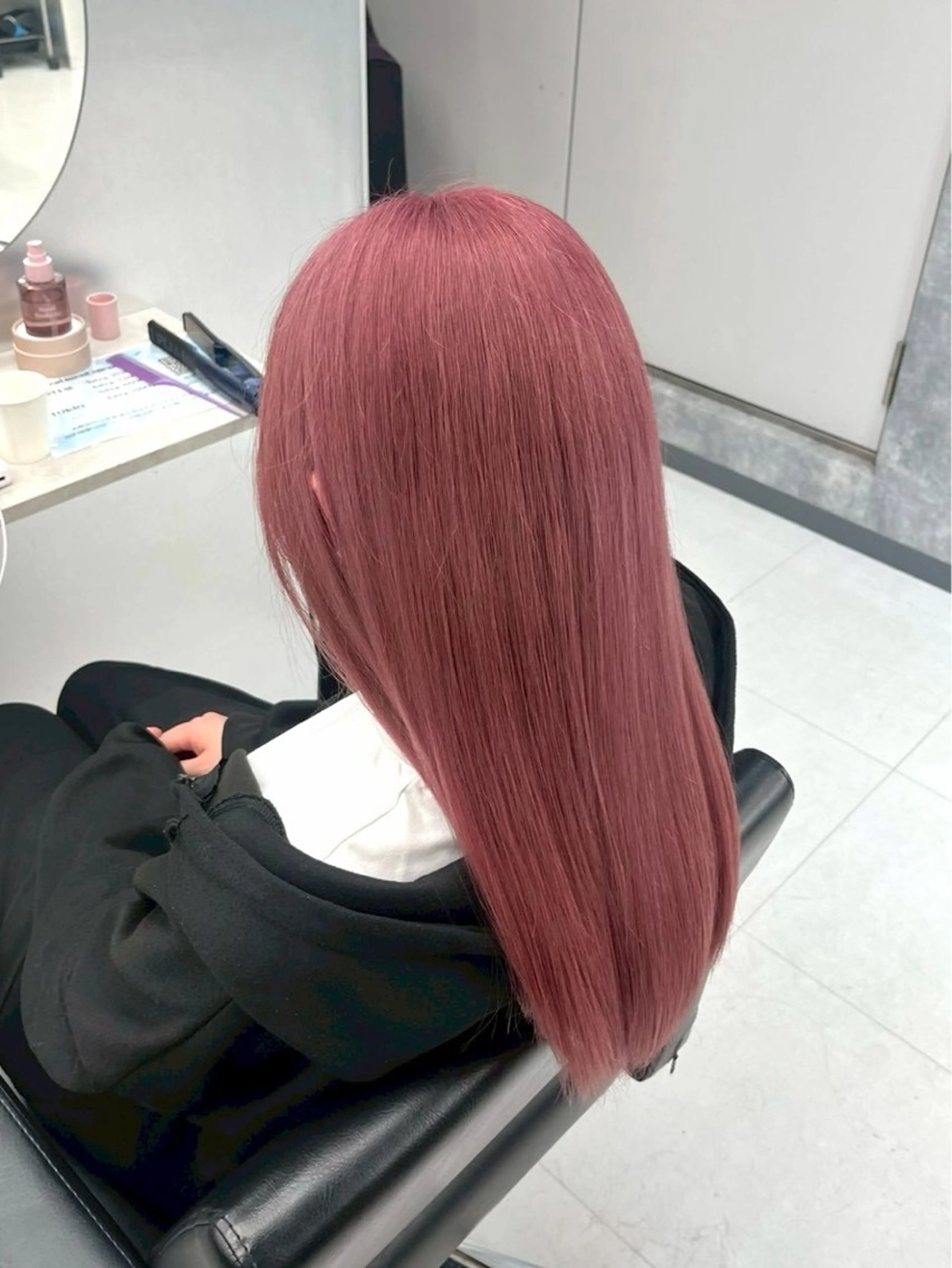 カラー 🦋ハイトーン×ア レンジ💫Leenaのヘアスタイル