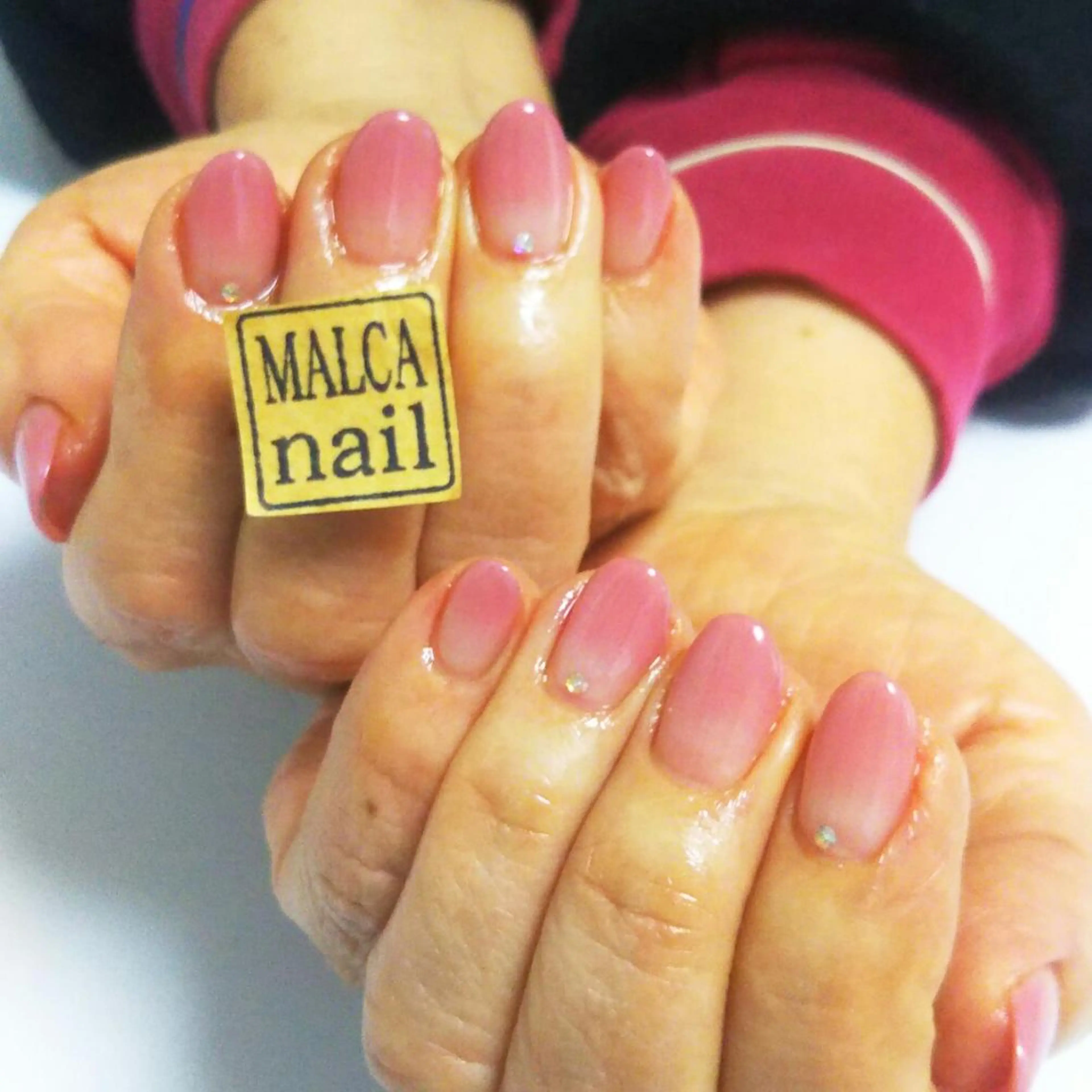 ミディアム カラー パーマ ヘアアレンジ ネイル キッズ マツエク・マツパ MALCAnail(マルカネイル)所属・荒木 莉奈のネイルデザイン