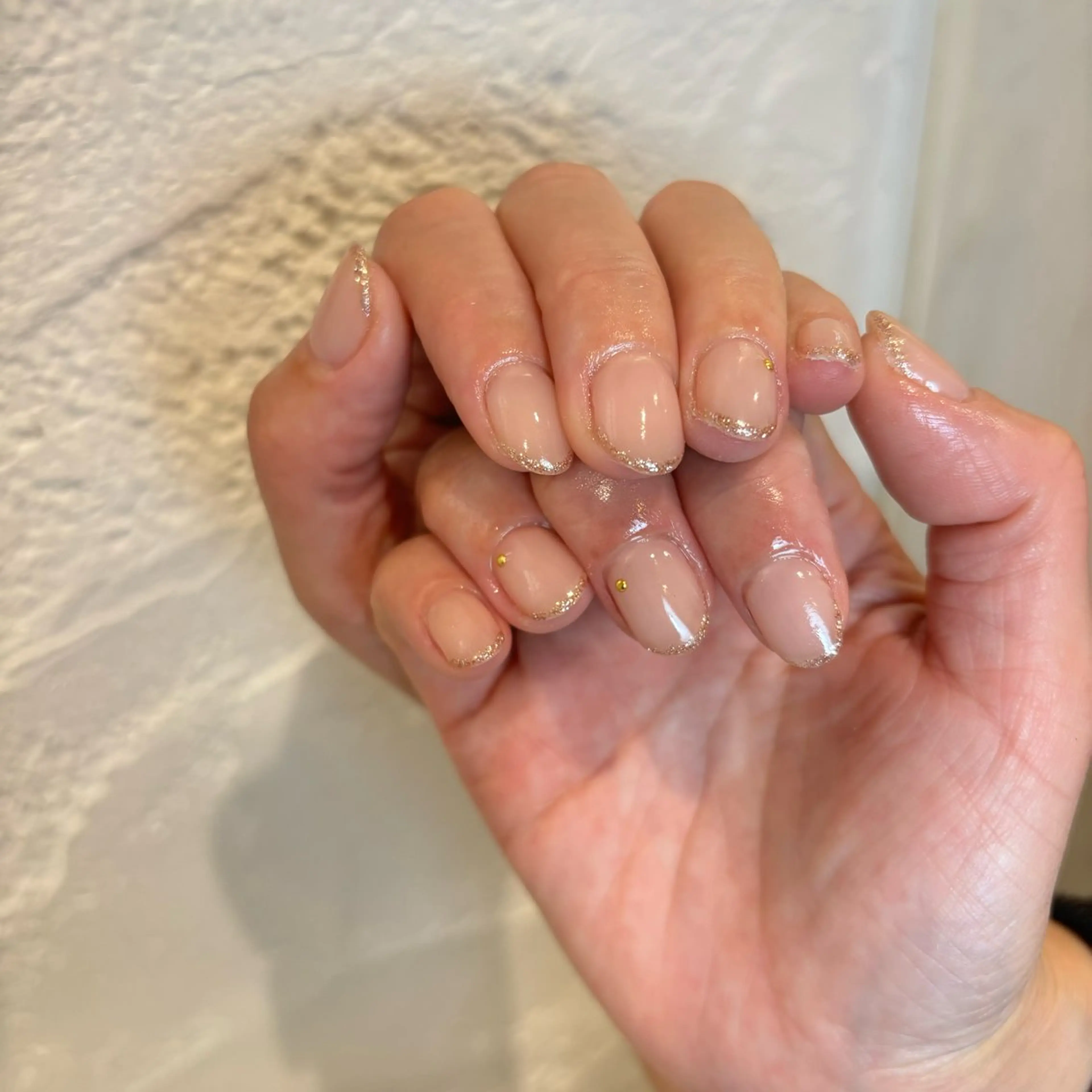 ネイル ゴールド ラメ(グリッター) ピンク ピンクベージュ 山田 美羽のネイルデザイン