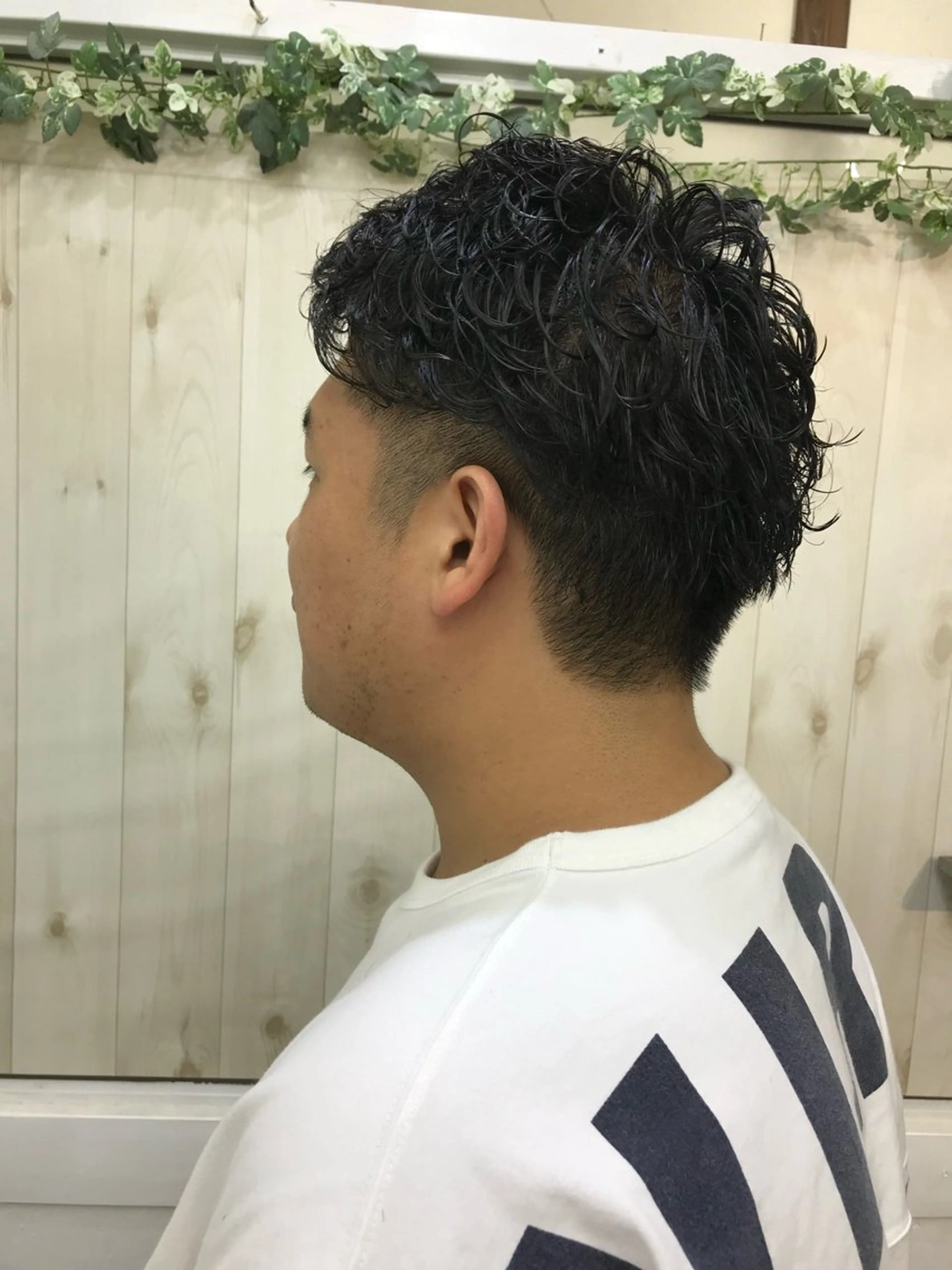 メンズ 🌱透明感カラー☘️ TOYO🌱のヘアスタイル