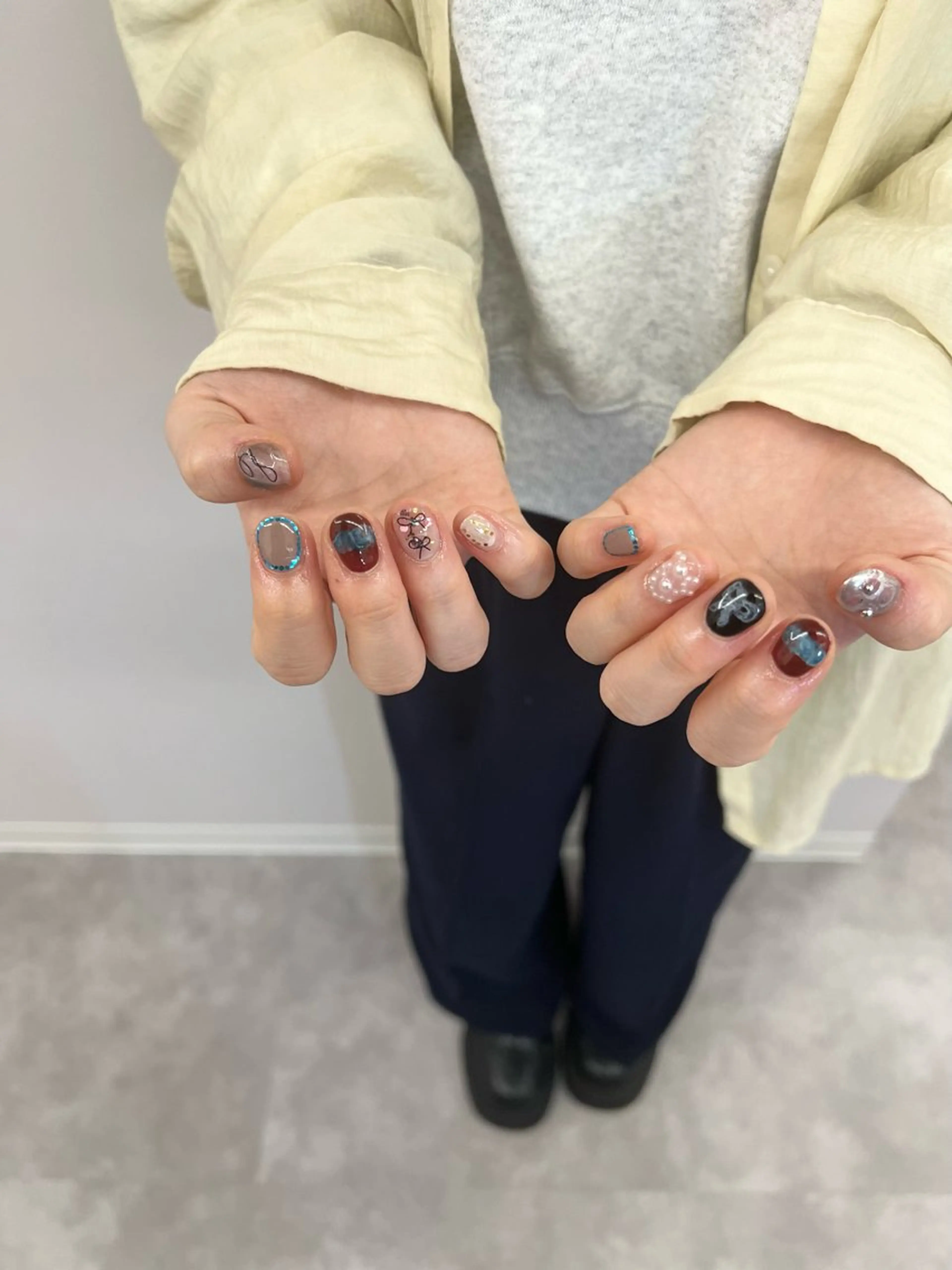 ネイル フラッシュネイル ジェルネイル 韓国ネイル 持ち込み ニュアンスネイル ハンドネイル ハンドケア Bana_ Nailのネイルデザイン