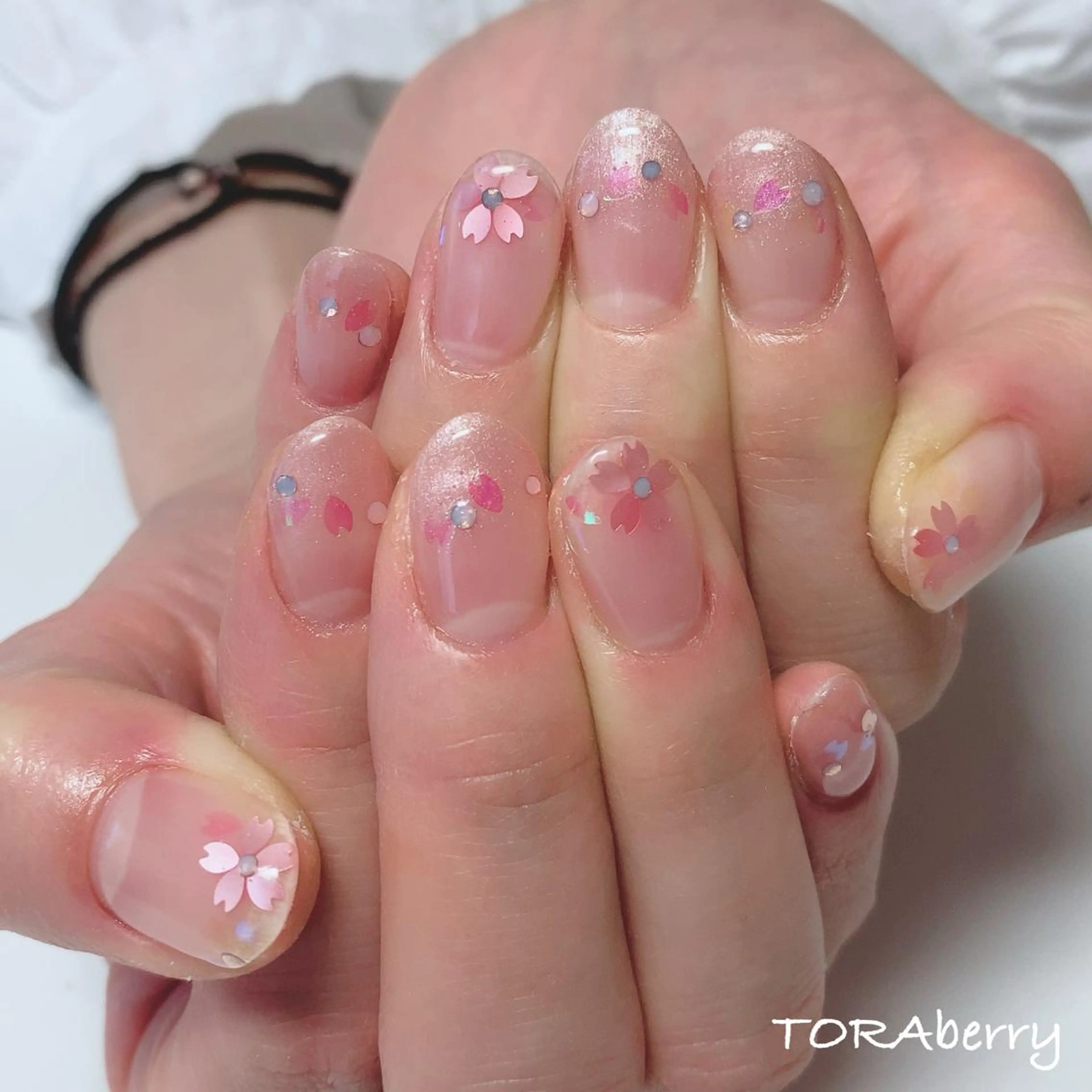 ネイル ハンドネイル ネイリスト なつみのネイルデザイン