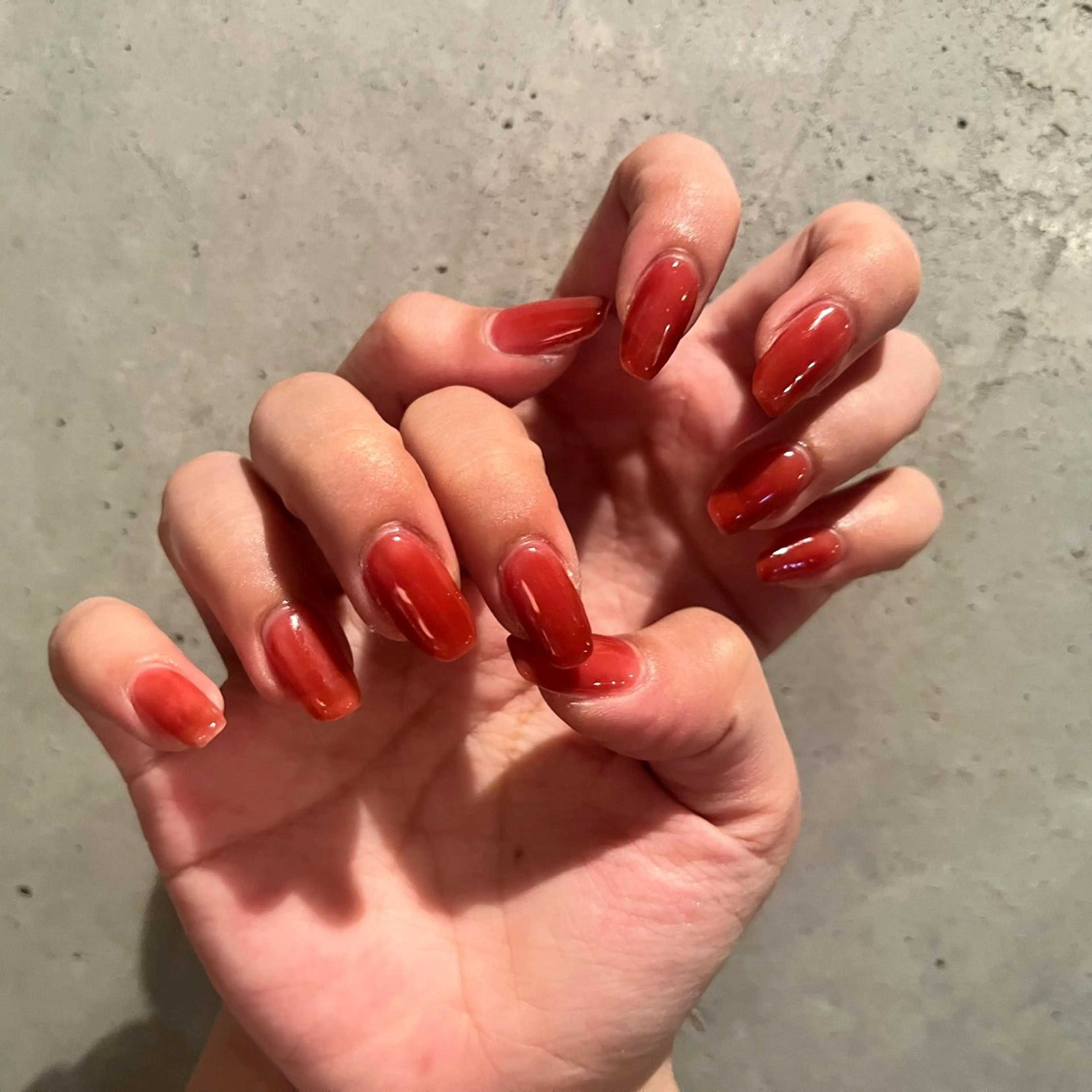 ネイル 赤色 ハンドネイル DariL Ayaのネイルデザイン