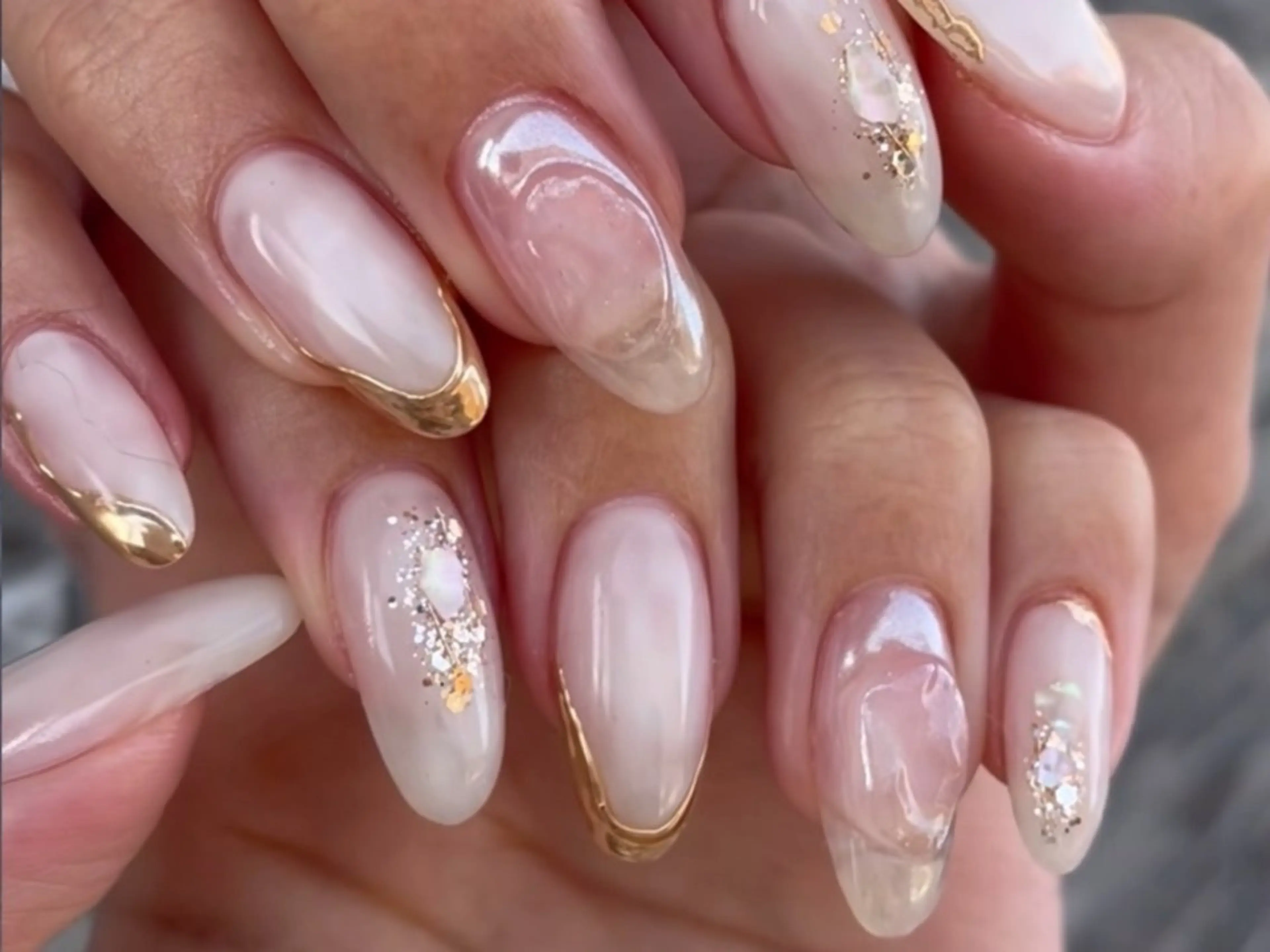 ネイル ニュアンスネイル ハンドネイル フットネイル ハンドケア Beauty Salon LUMIAS <ビューティーサロン ルミアス>所属・LUMIAS 🪽 Miyuki.のネイルデザイン