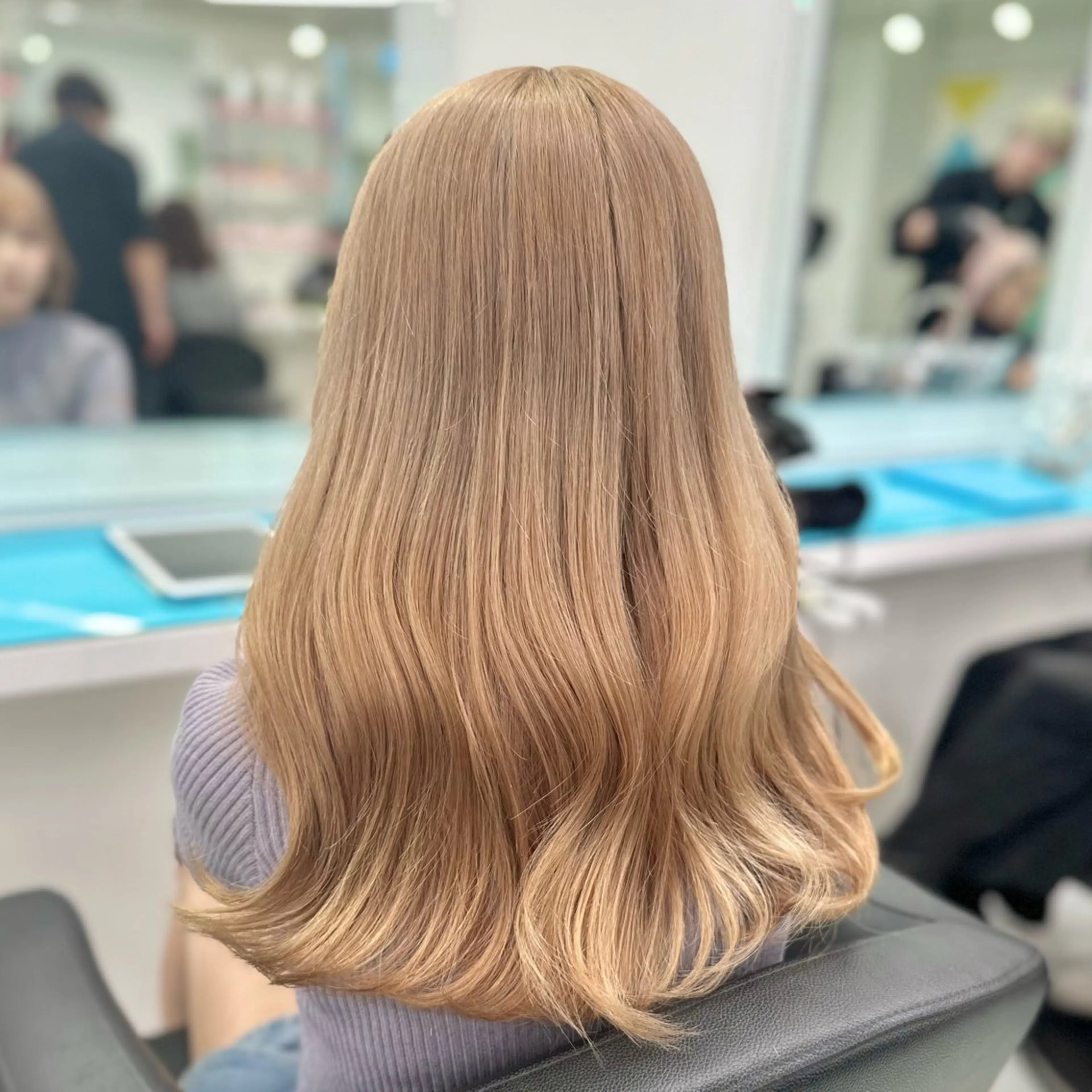 ミディアム カラー 🎀🧁ダメージレス 艶髪カラー🧁🎀のヘアスタイル