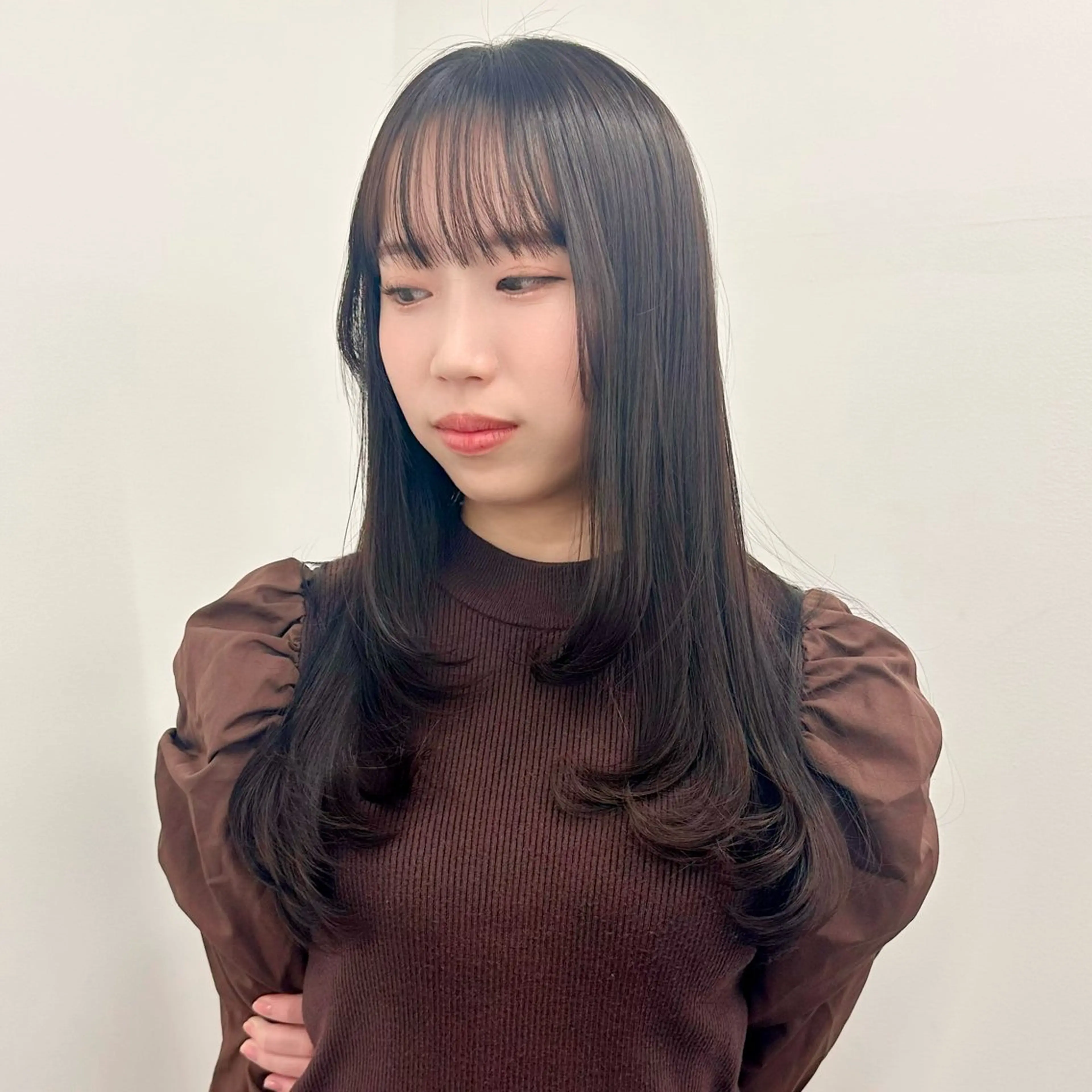 セミロング カラー カット ヘアカラー トリートメント ブリーチなし/レイヤ ー特化🌈Tommyのヘアスタイル