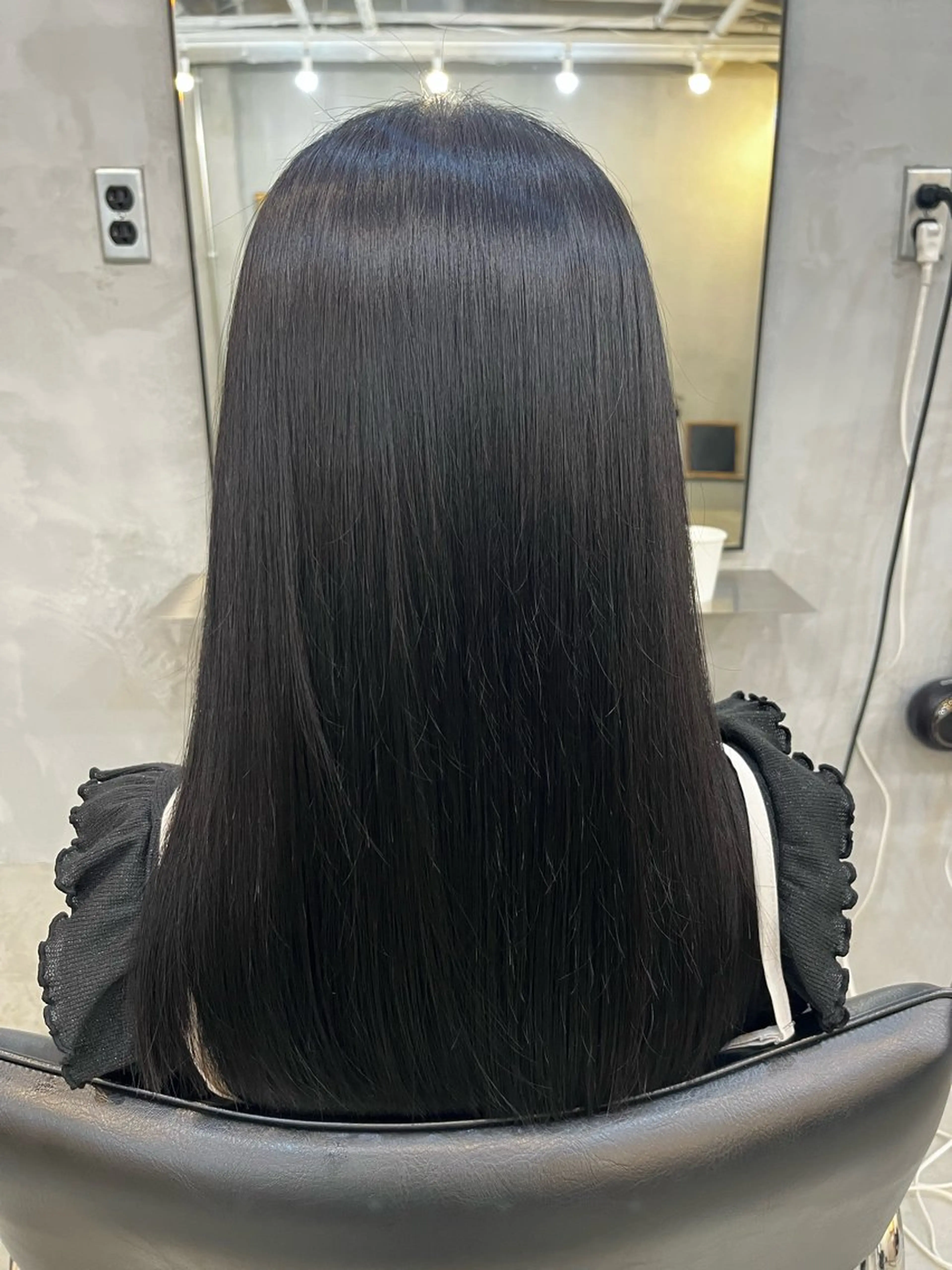 ロング モモセ ユメトのヘアスタイル