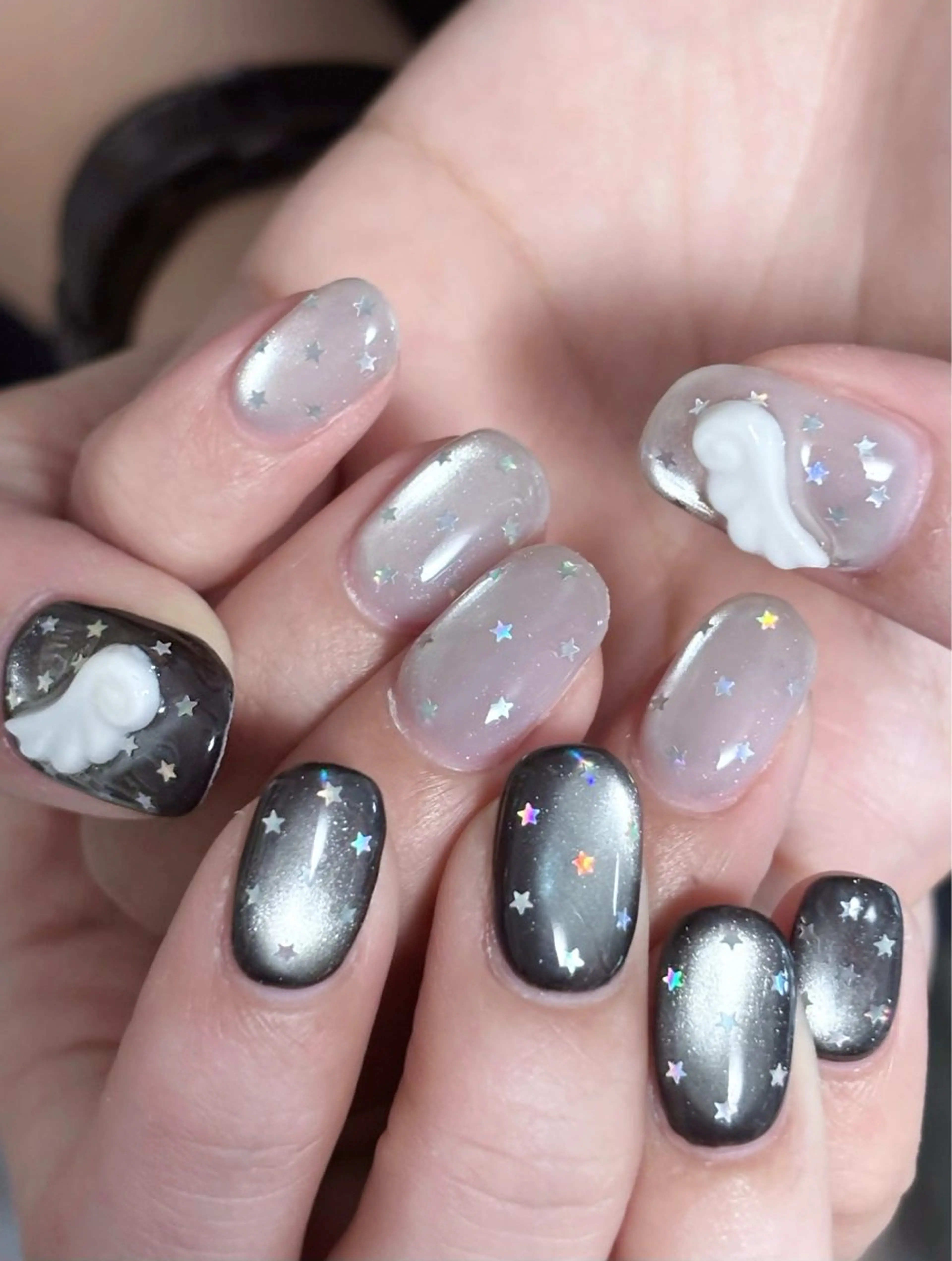 ネイル グラデーション 氷ネイル・うるうるネイル キラキラネイル 韓国ネイル ラメ(グリッター) 銀河屋 の猫のネイルデザイン