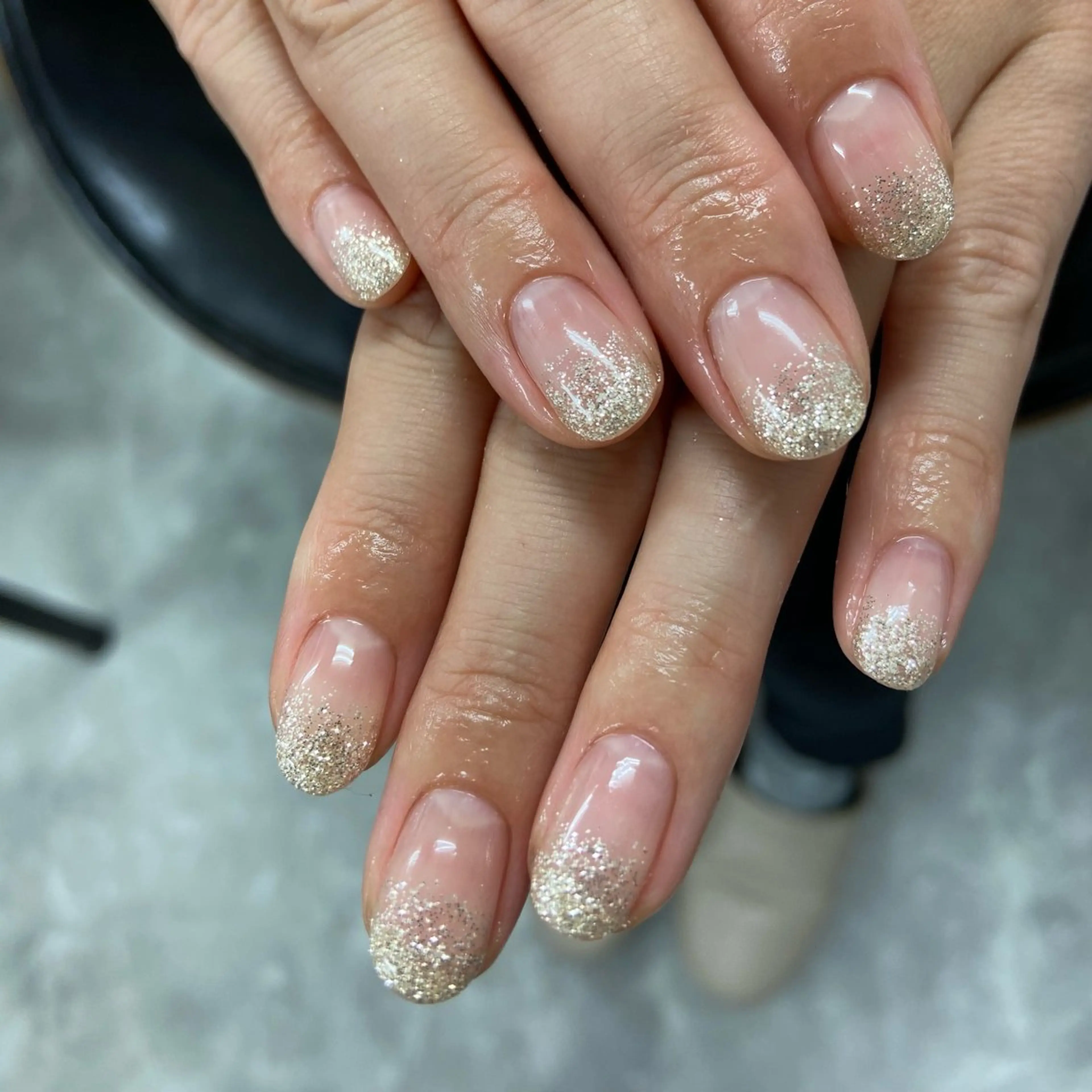 ネイル グラデーション ラメ(グリッター) ラメグラデーション HINAKO💫 Ouja groupのネイルデザイン
