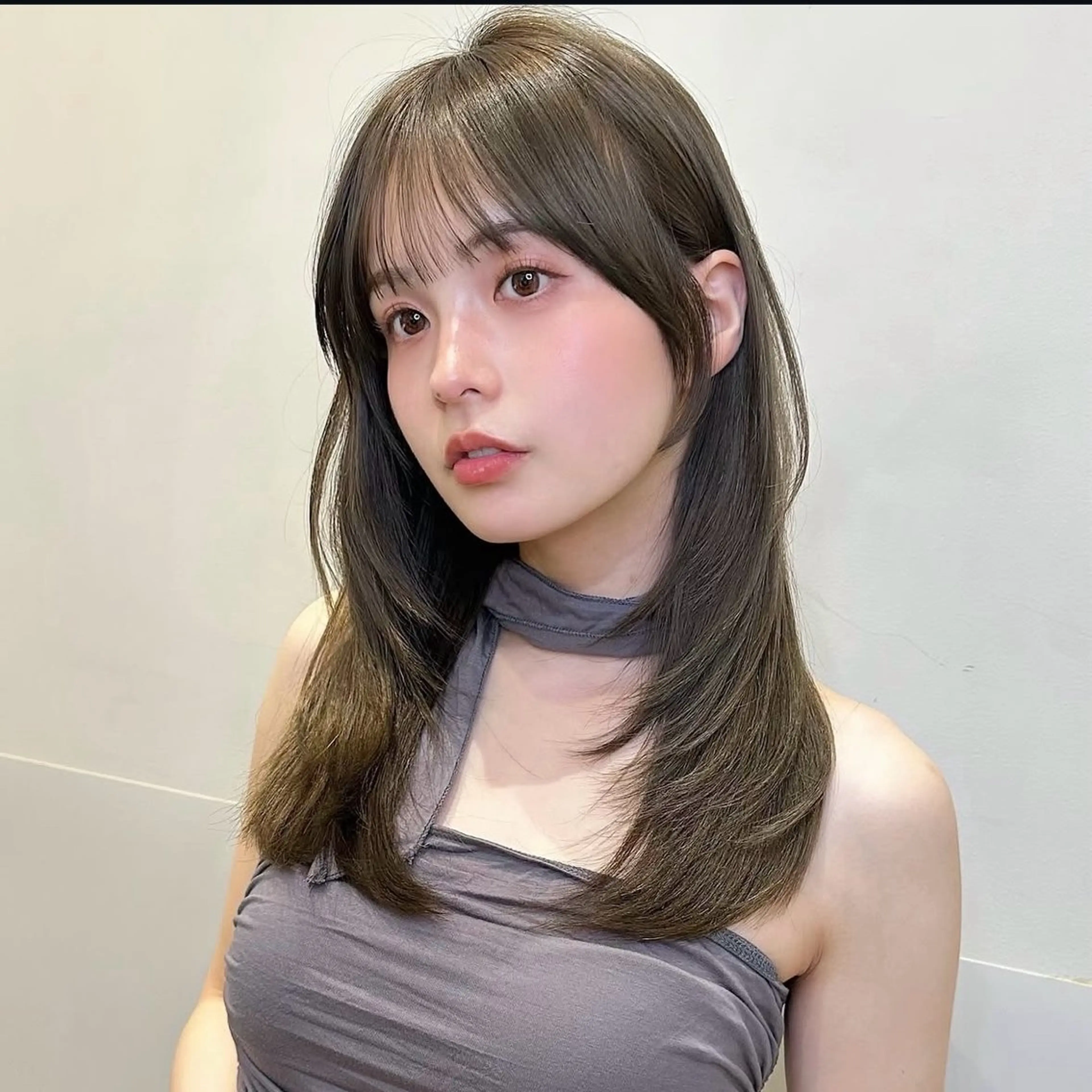 セミロング カラー 柔らかいレイヤー🌿 大人ヘア/みっきーのヘアスタイル