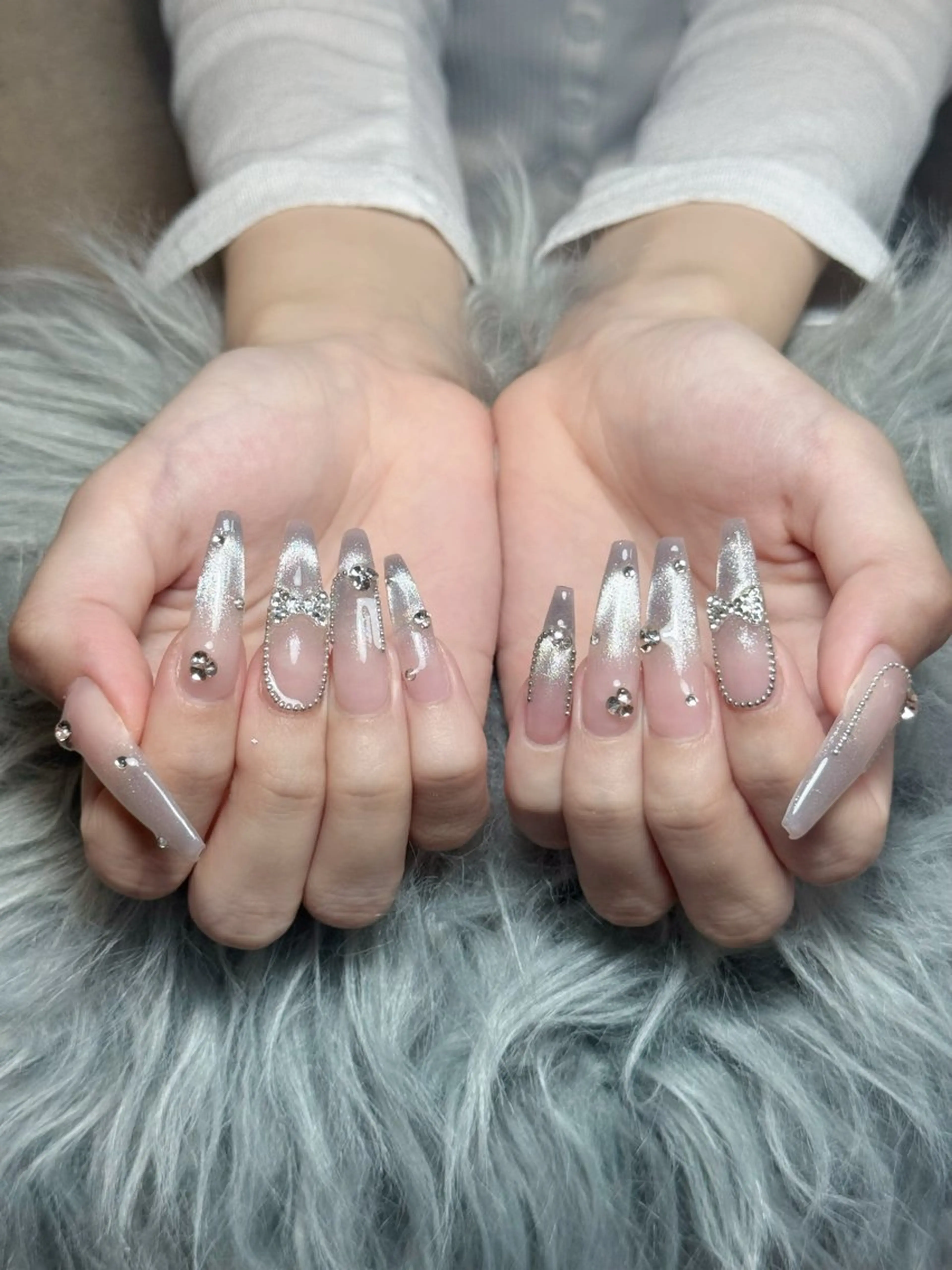 ネイル フレンチネイル ジェルネイル キラキラネイル 韓国ネイル レース Julli NailStudioのネイルデザイン
