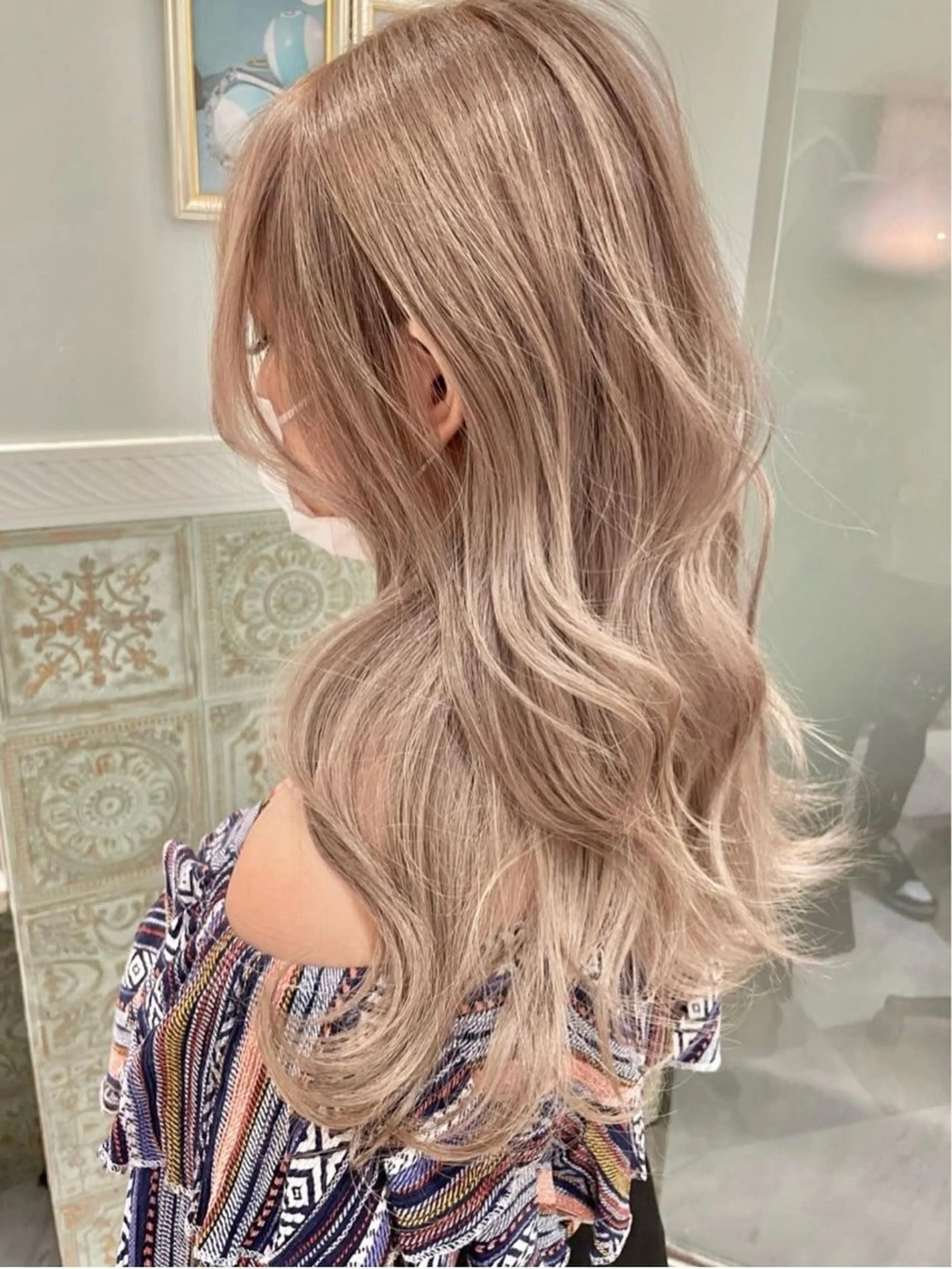 ミディアム ヘアカラー トリートメント 興津/韓国レイヤー ダブルカラー美髪縮毛のヘアスタイル