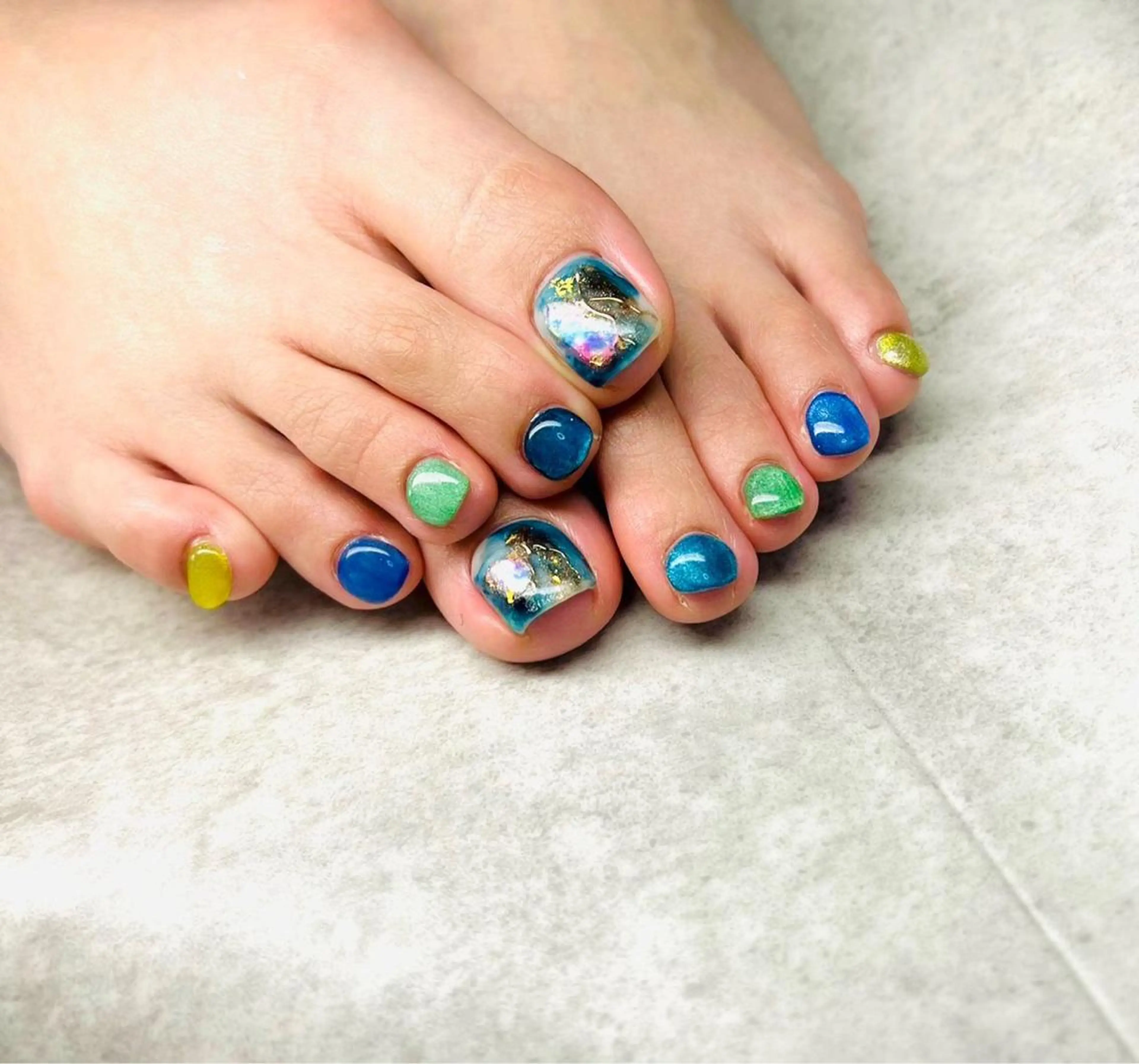 ネイル フットネイル マグネットネイル Wisteria Paddyのネイルデザイン