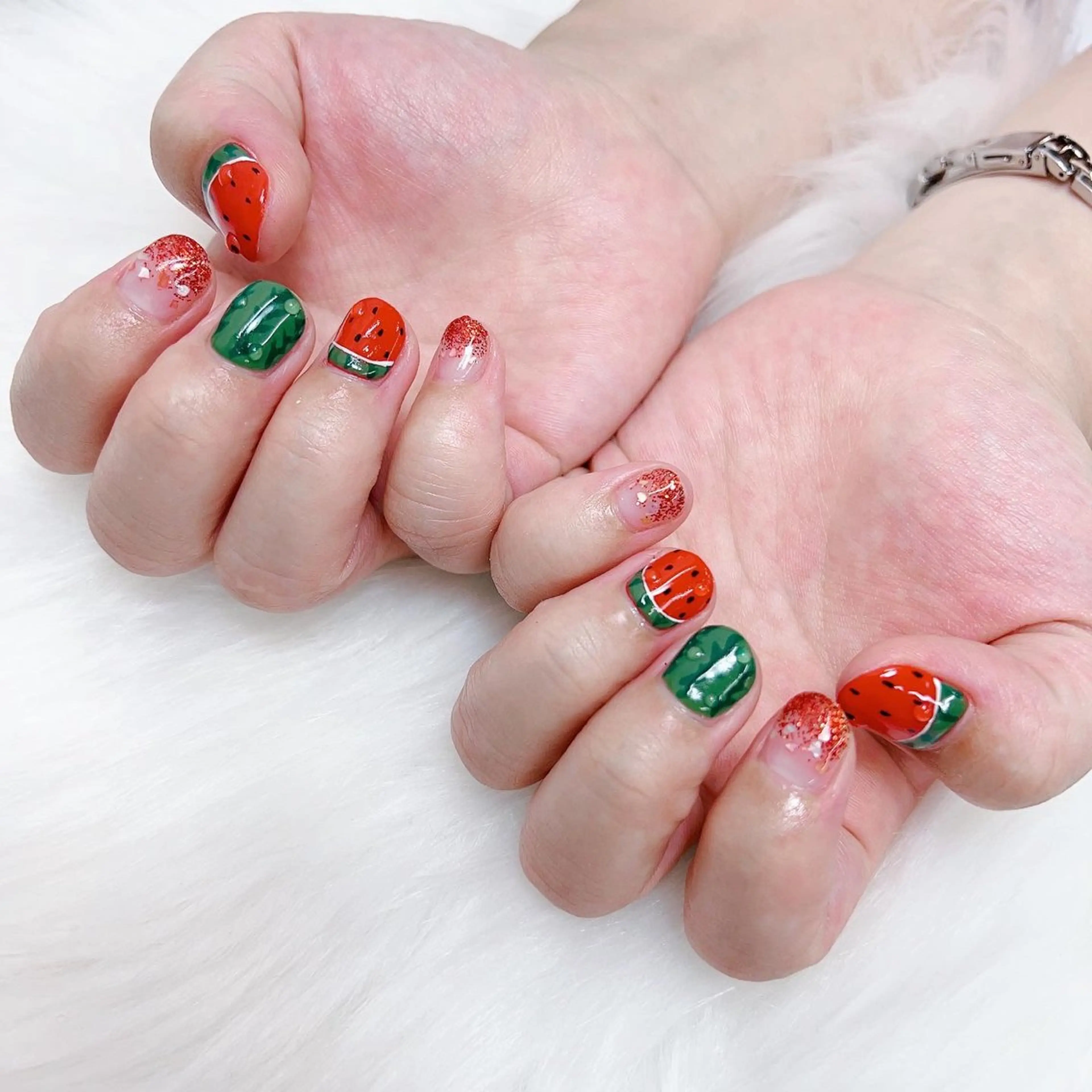 ネイル ハンドネイル 北浦和minion YUKIのマツエク・マツパデザイン