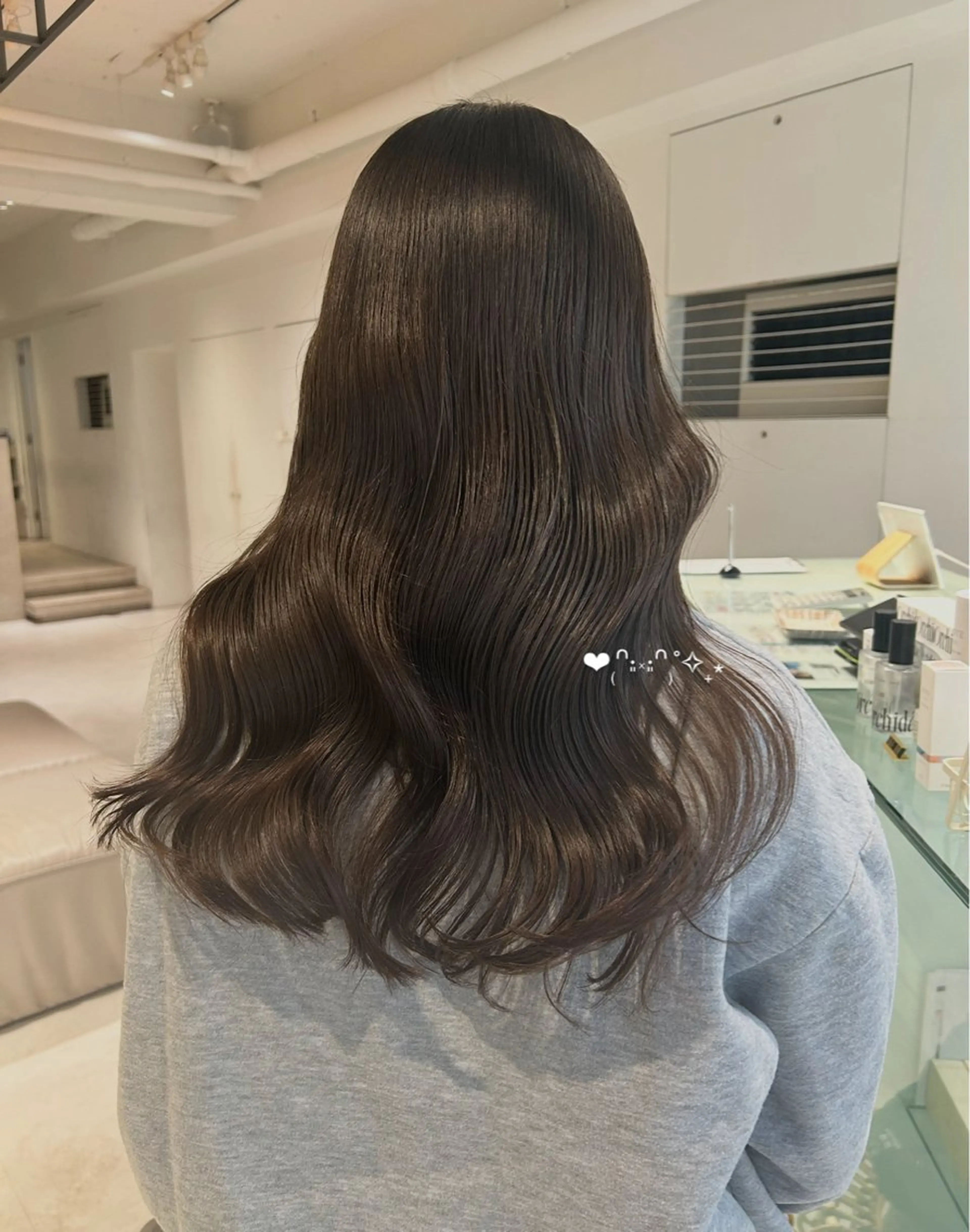 ミディアム カット ヘアカラー 透明感color ˚✧₊amuのヘアスタイル