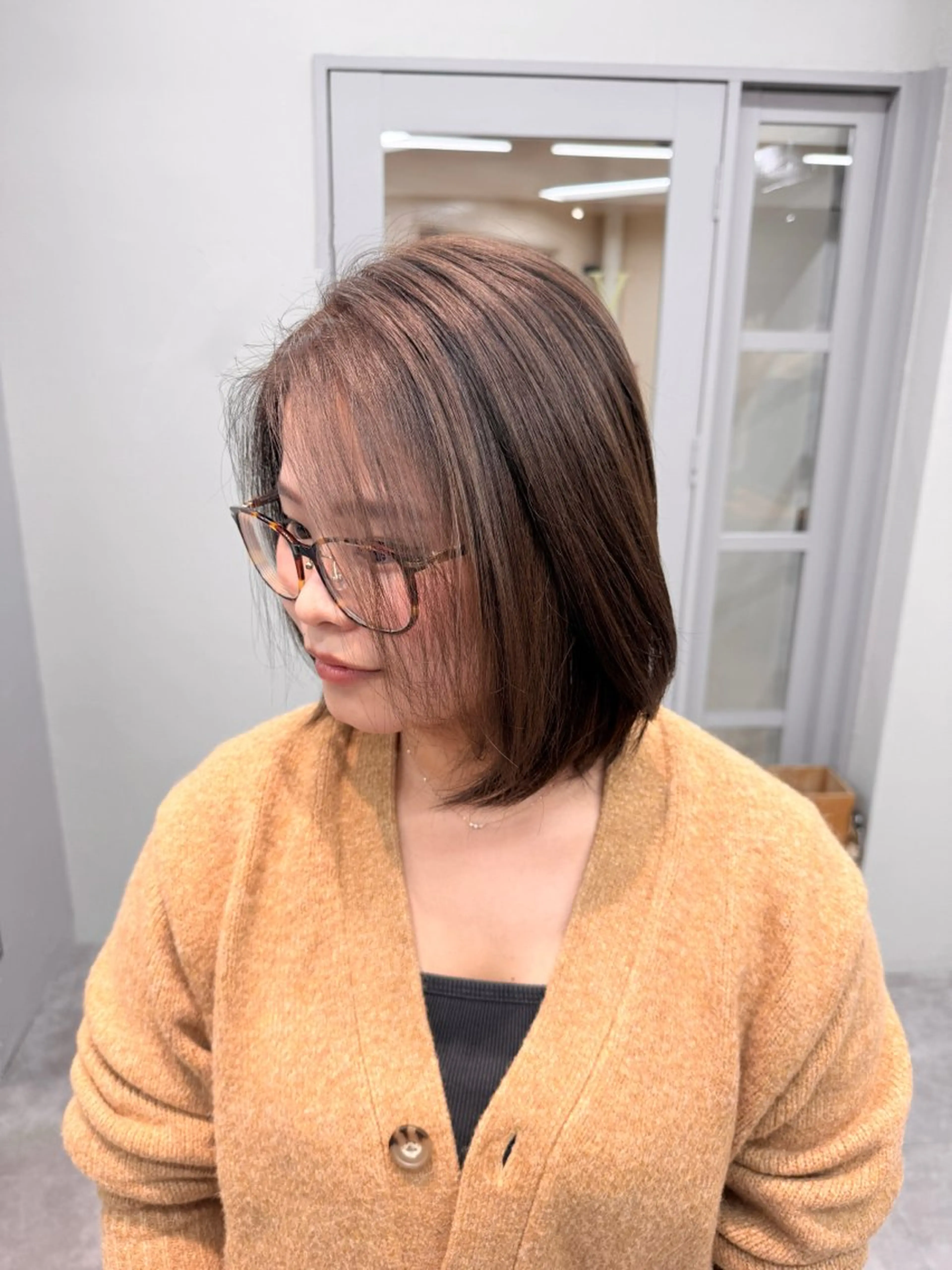 ショート ヘアカラー ヘアセット 🧸🍯ダブルカラー モデルmio🍯🧸のヘアスタイル