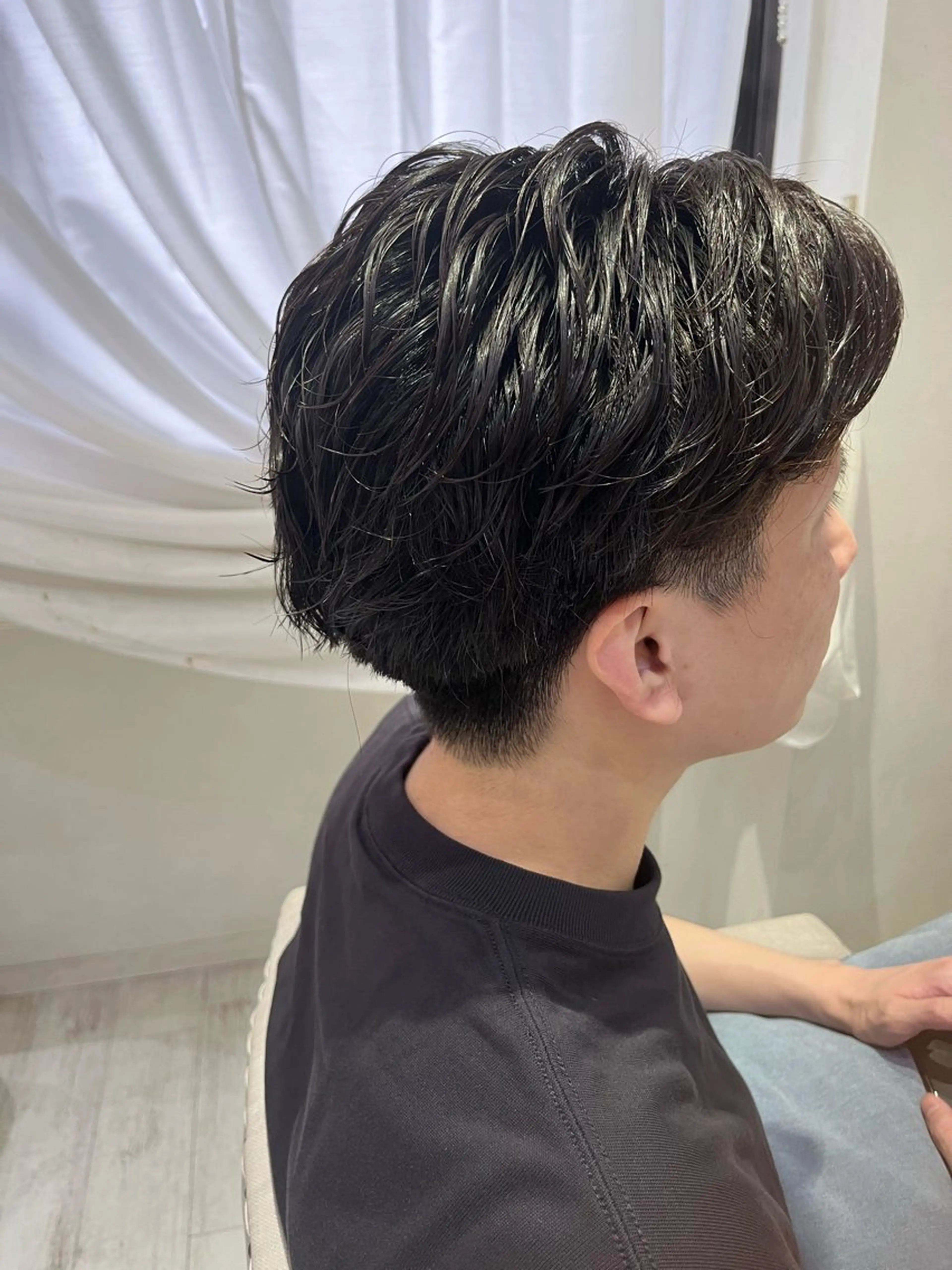 メンズ メンズパーマ カット パーマ 髪質改善、パーマ 山崎純生のヘアスタイル