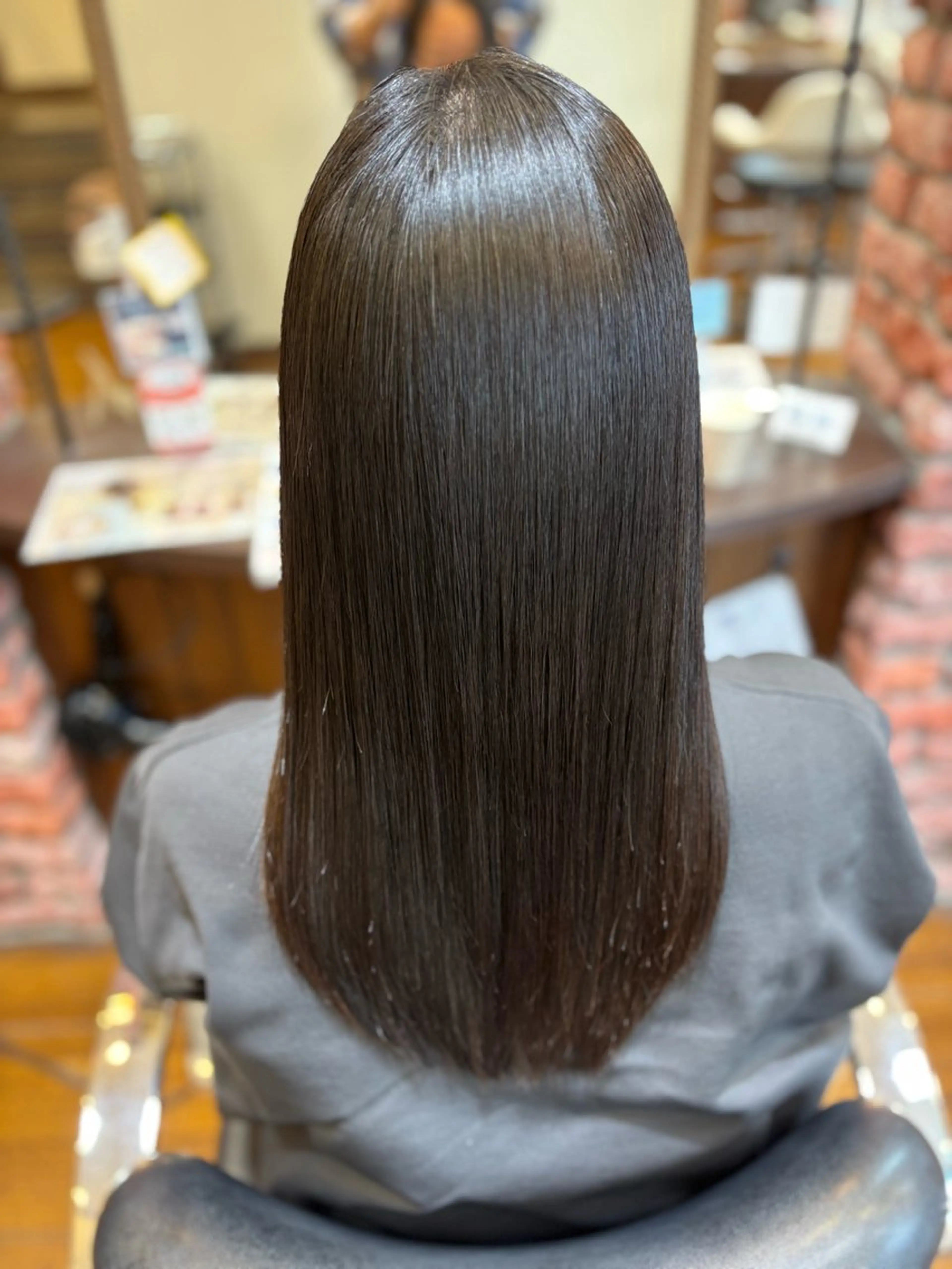ロング カット 縮毛矯正 片桐 巧貴のヘアスタイル
