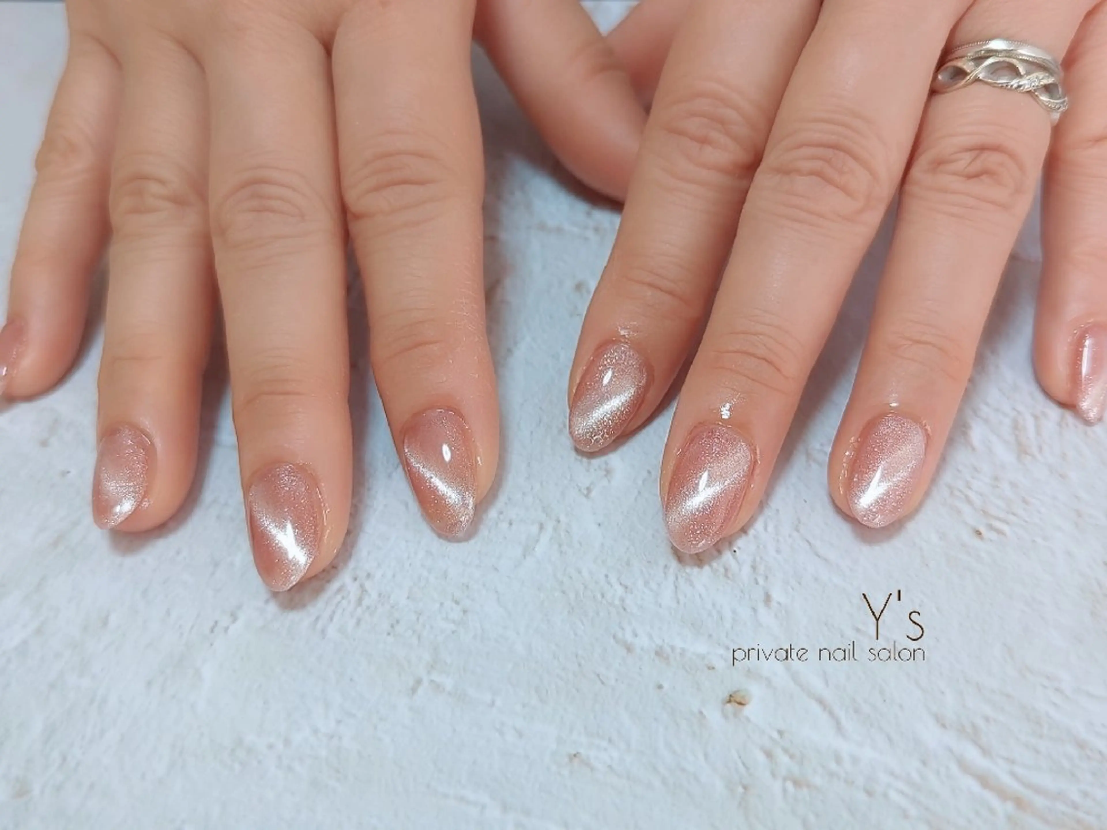 ネイル ハンドネイル YUMI NAGAI  のネイルデザイン