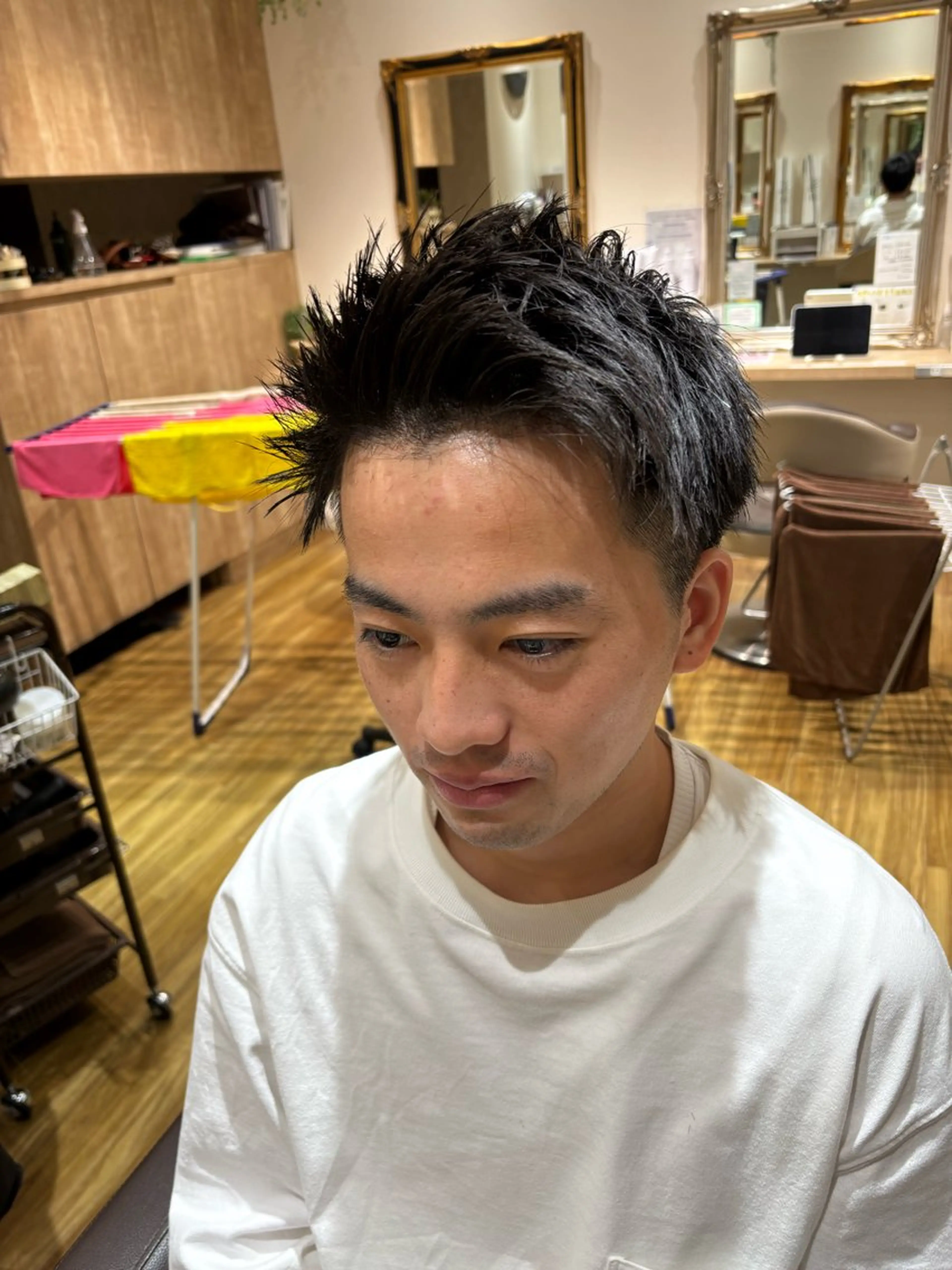 ショート メンズ 渡辺 大雅のヘアスタイル