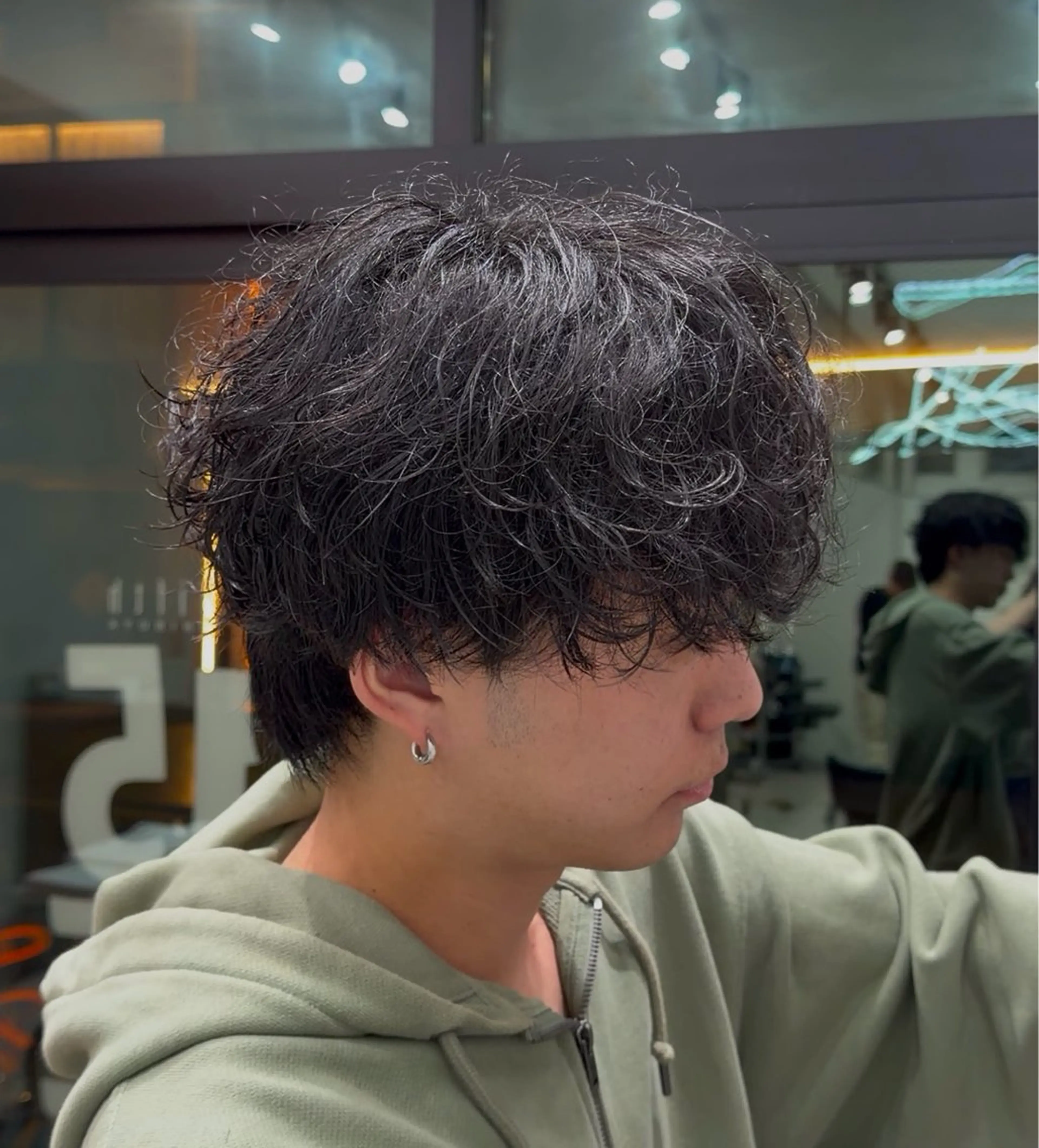 ショート カラー パーマ メンズ カット パーマ fifth 菅崎愛斗のヘアスタイル