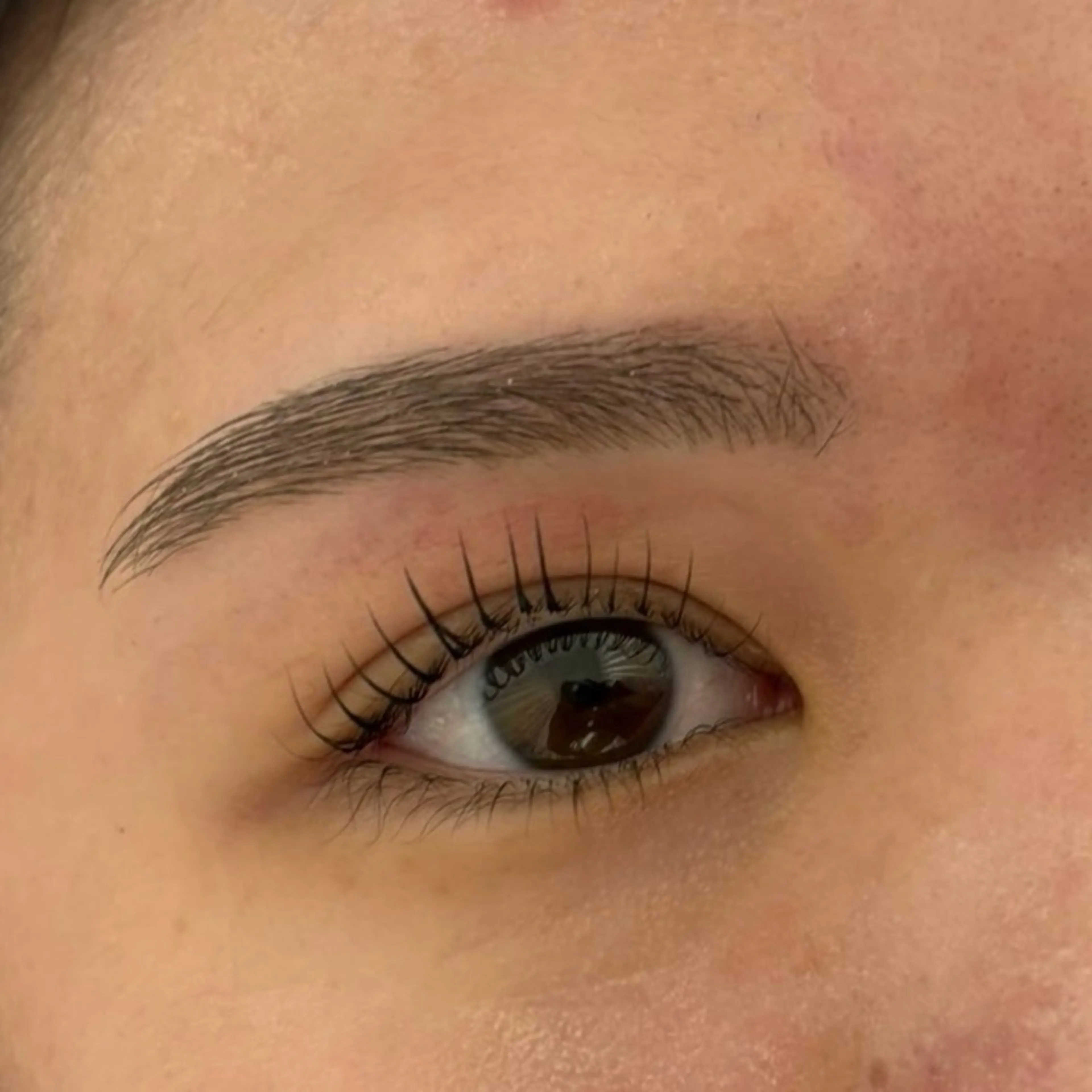 マツエク・マツパ 🫧SATOMI 草加駅5分メンズ眉毛の眉毛・アイブロウイメージ