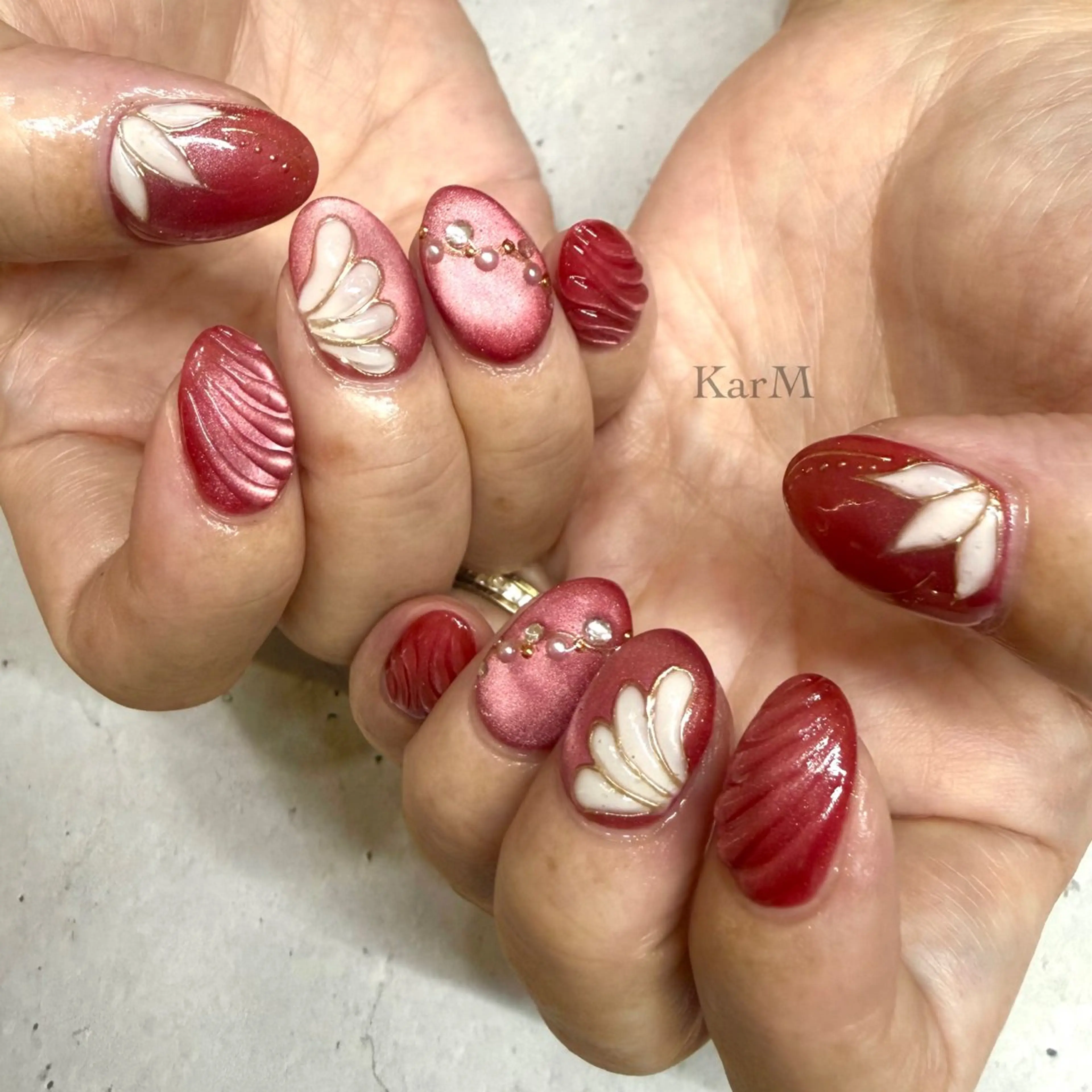 ネイル オーロラネイル チークネイル ドット フラッシュネイル フレンチネイル ハンドネイル ogino karinのネイルデザイン