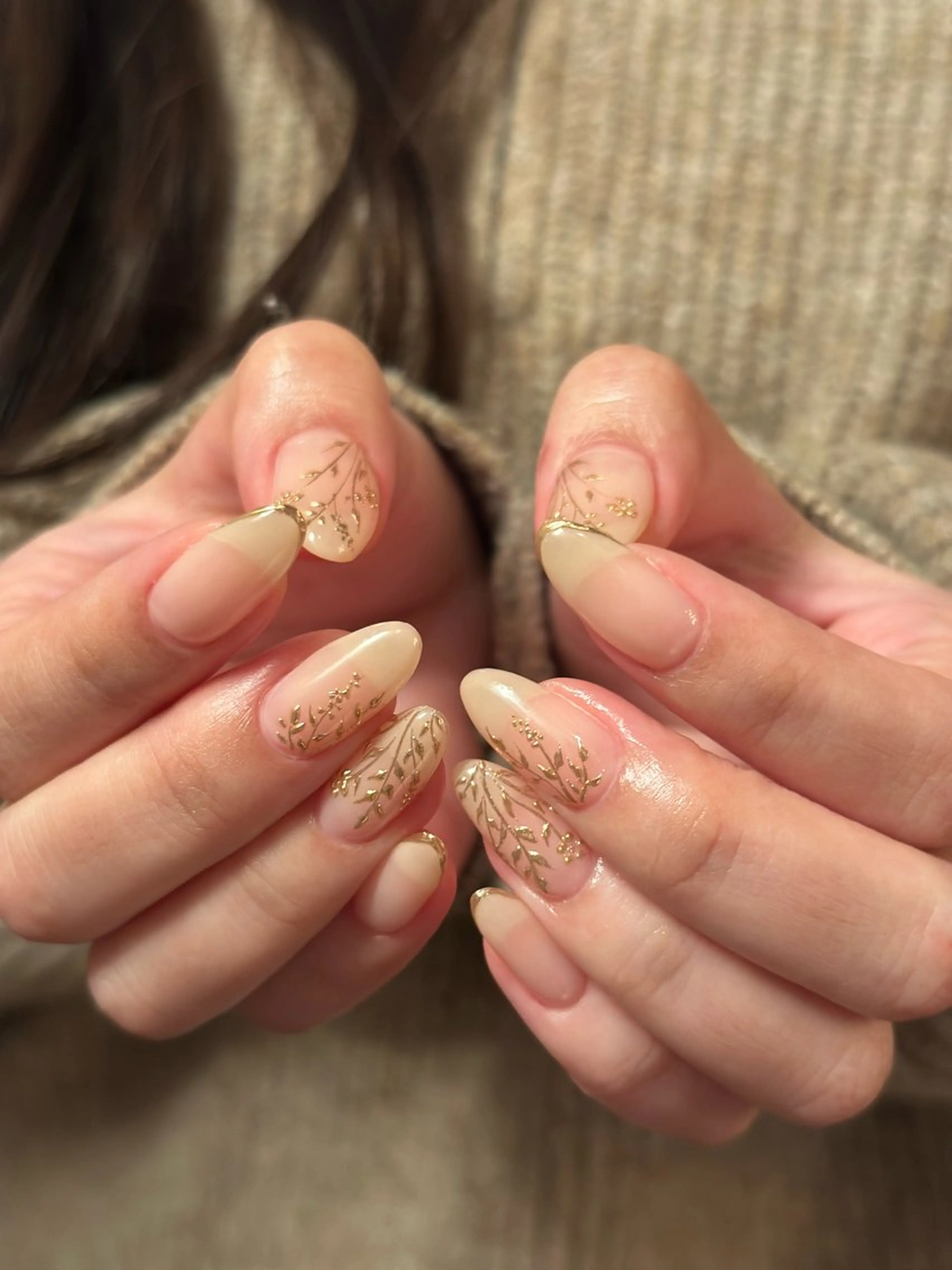 ネイル aoi .のネイルデザイン