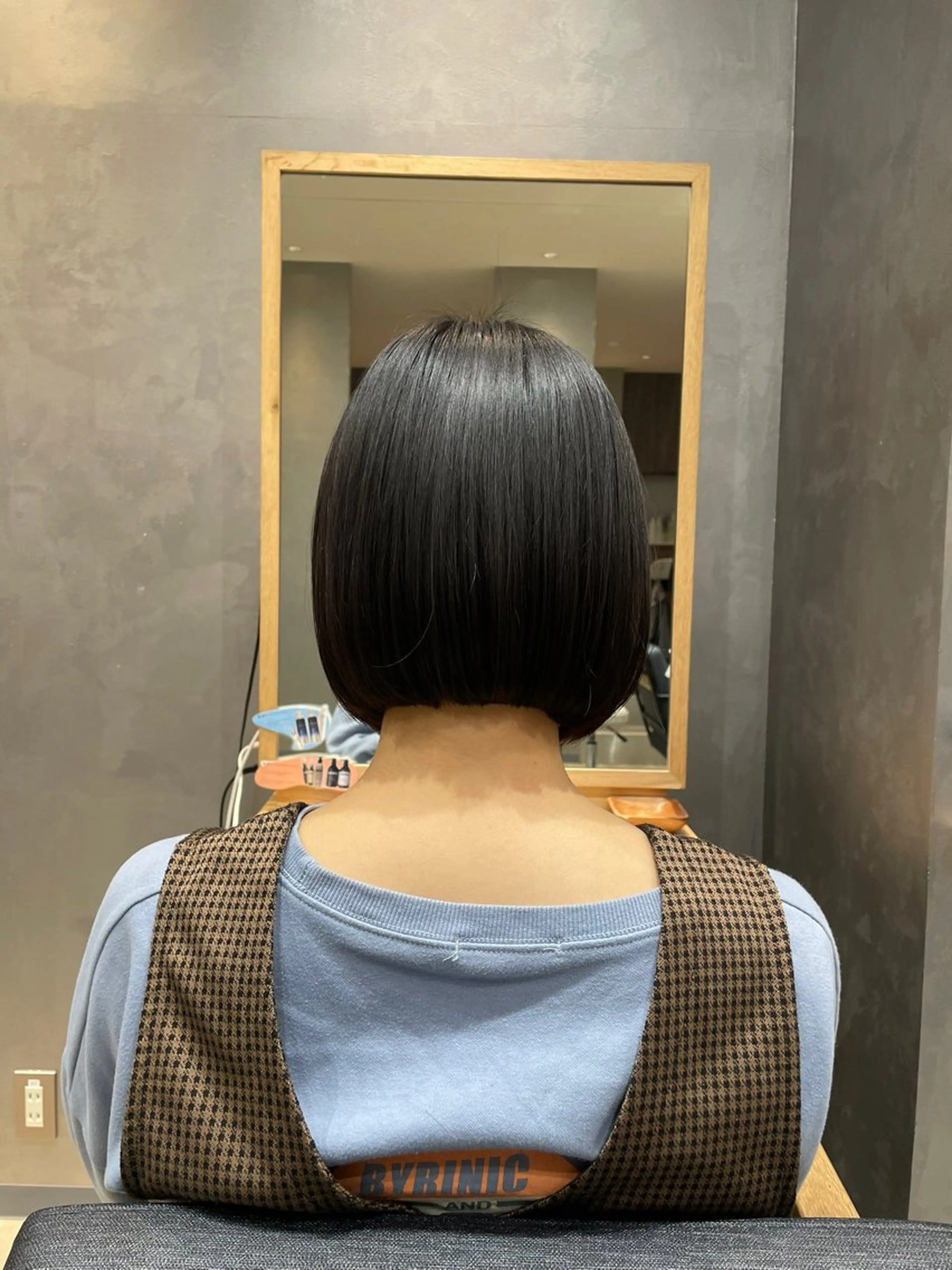 ショート inity　杉本 美羽のヘアスタイル