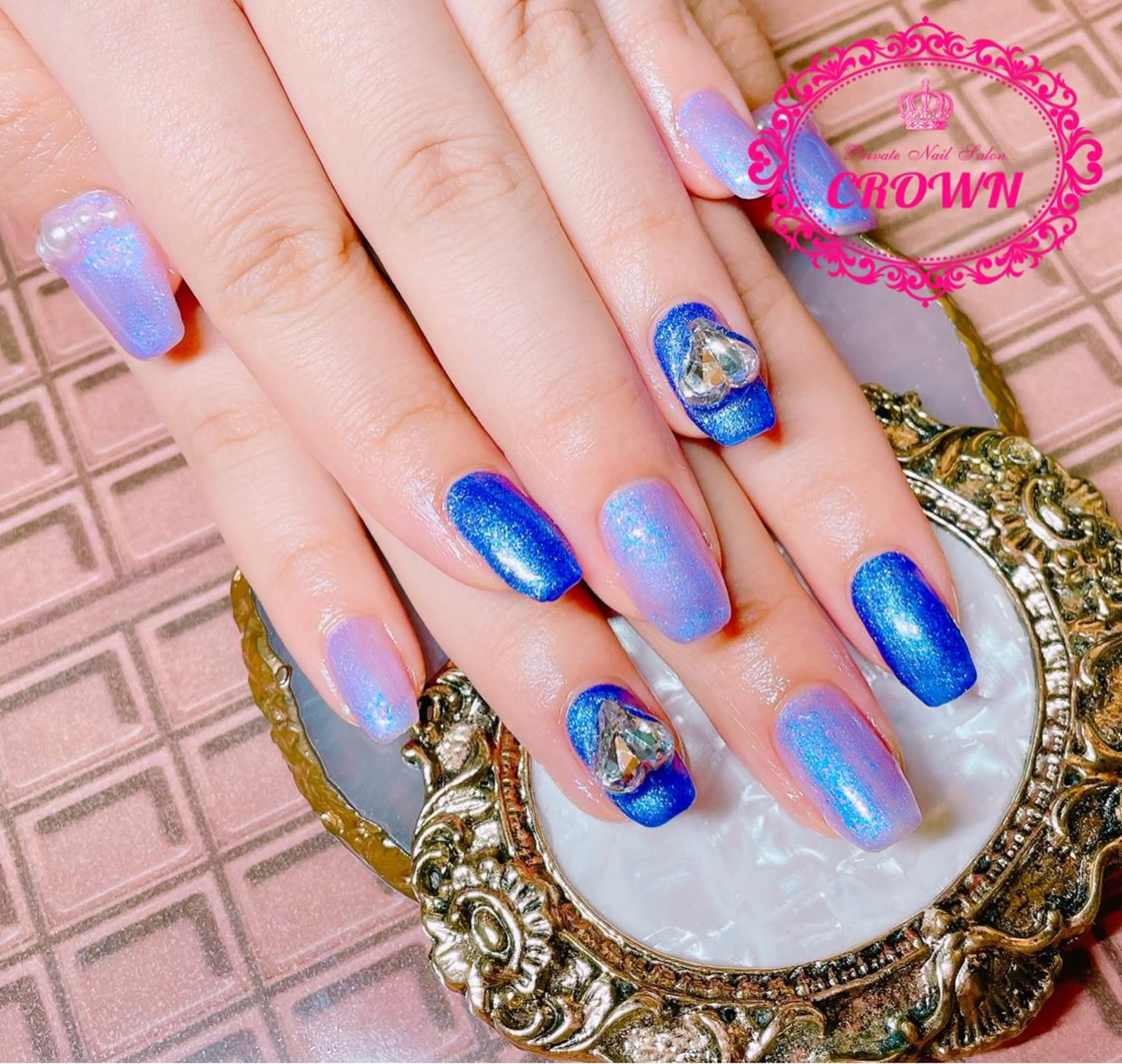 ネイル CROWN プライベートサロンのネイルデザイン