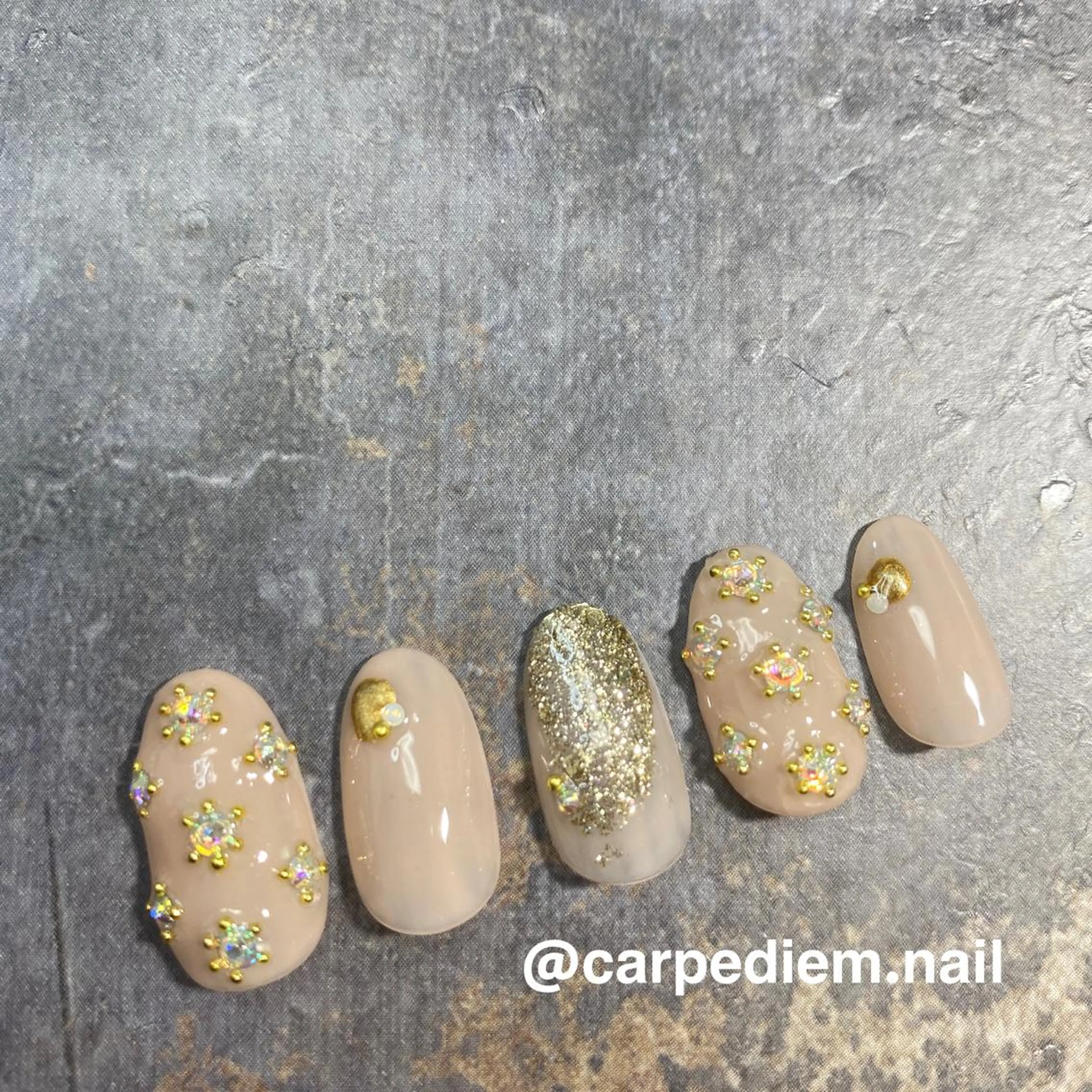 ネイル 城東区ネイルサロン carpediemのネイルデザイン