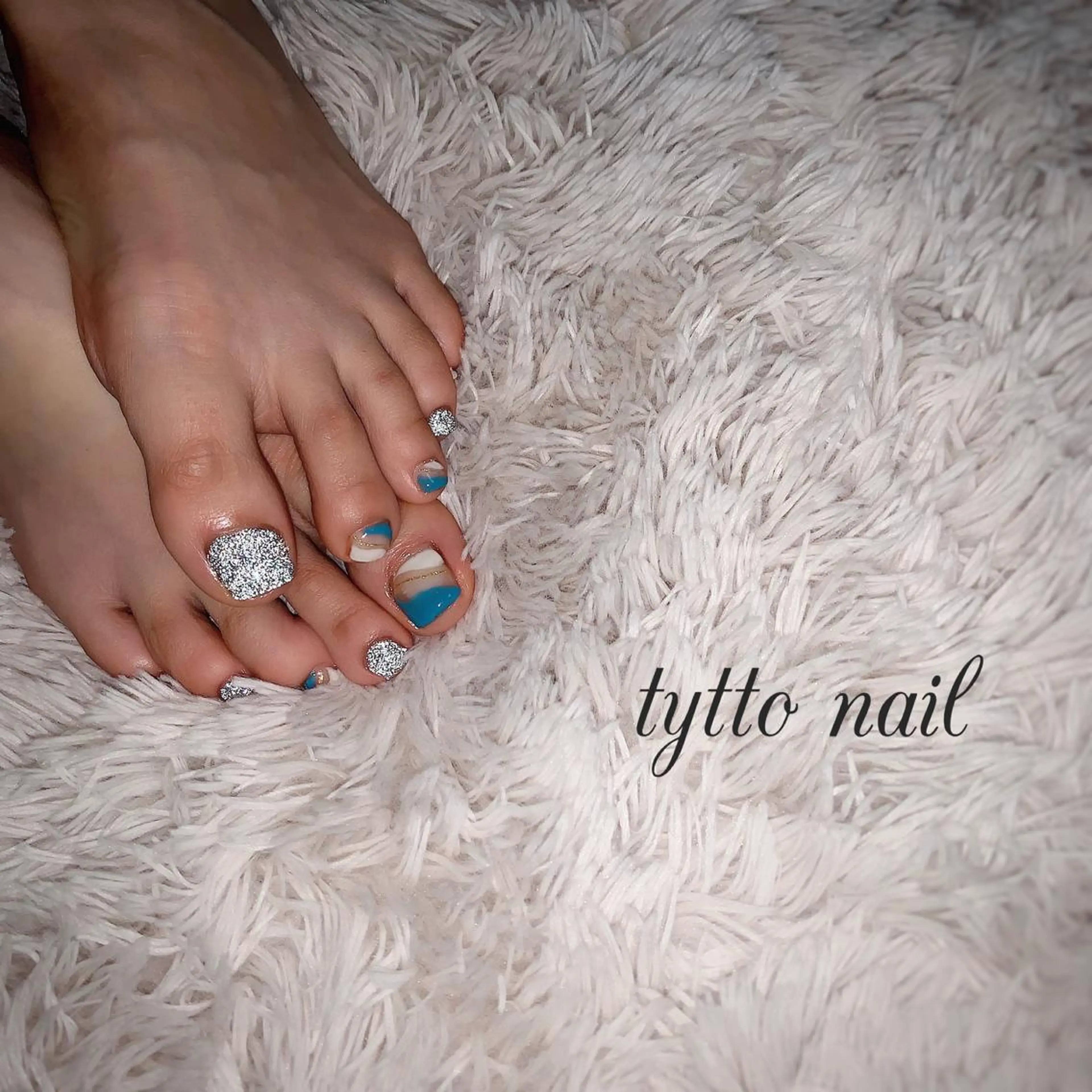 ネイル ブルー フラッシュネイル フットネイル tytto nail ❤︎‪‪eri‪‪のネイルデザイン