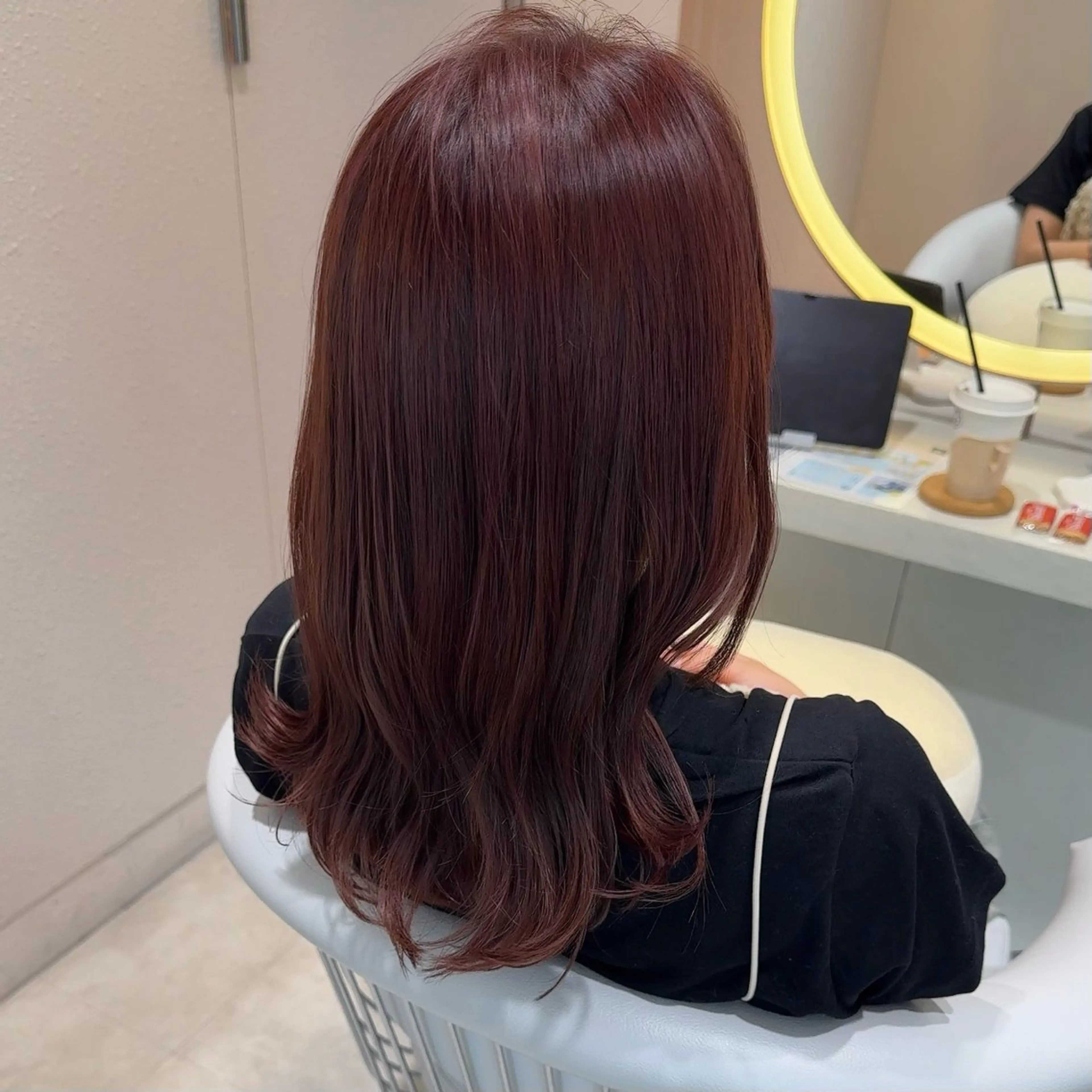 ミディアム カラー ✨️今だけ無料✨️ 鶴田みなみのヘアスタイル