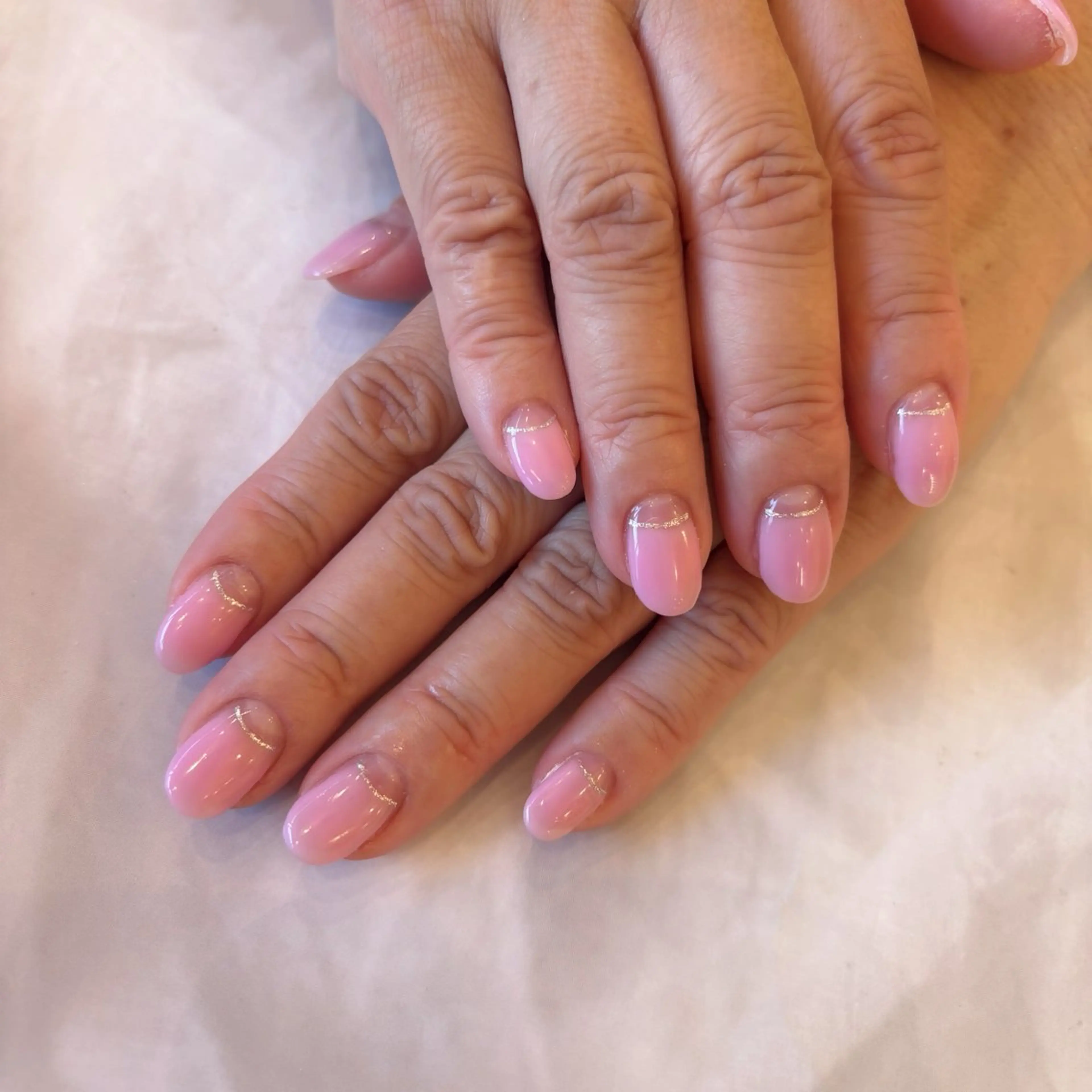 ネイル ゴールド ラメ(グリッター) シルバー ハンドネイル 佐々木 春香のネイルデザイン