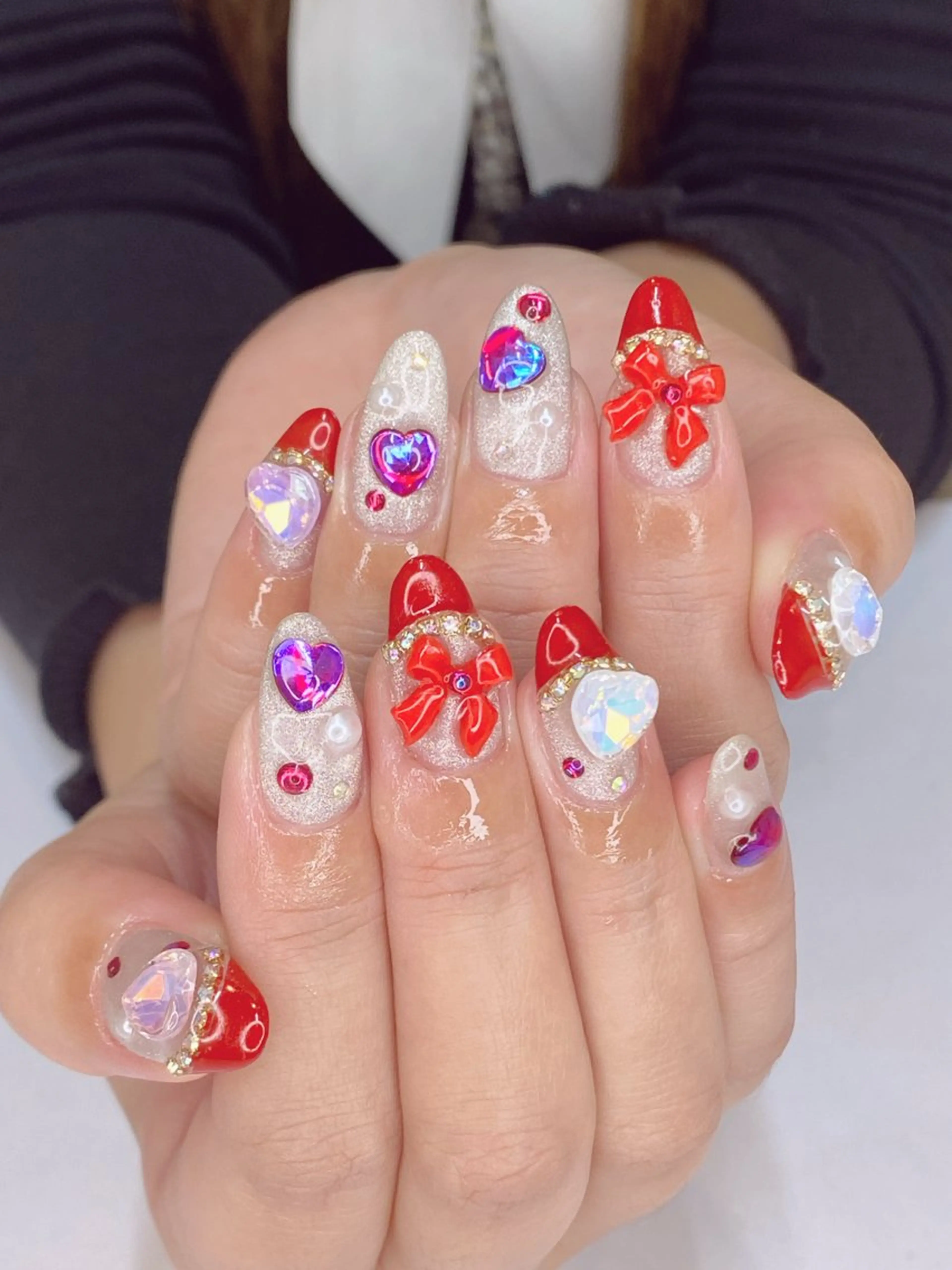 ネイル アートネイル オーロラネイル クリアネイル グラデーション ハート Nail Salon ertiのネイルデザイン