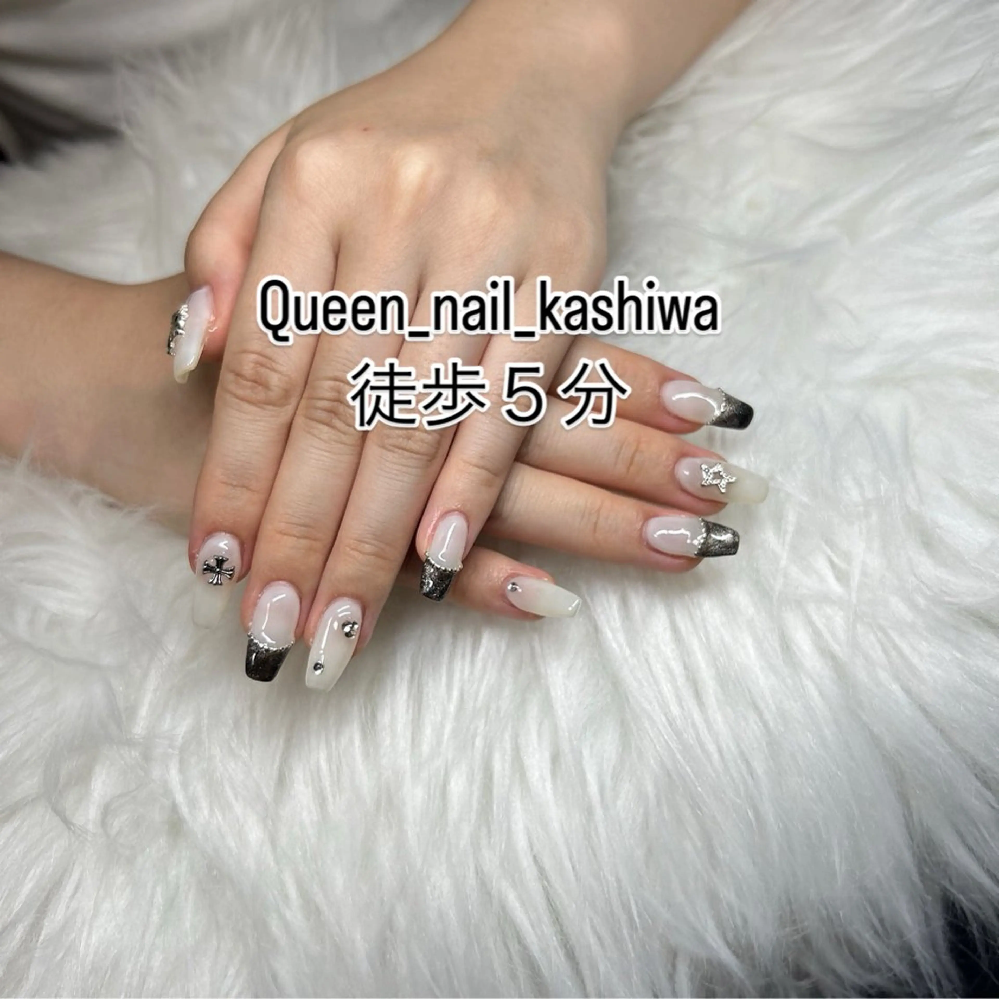 ネイル Queen Nail 柏店　クイーンネイルのネイルデザイン