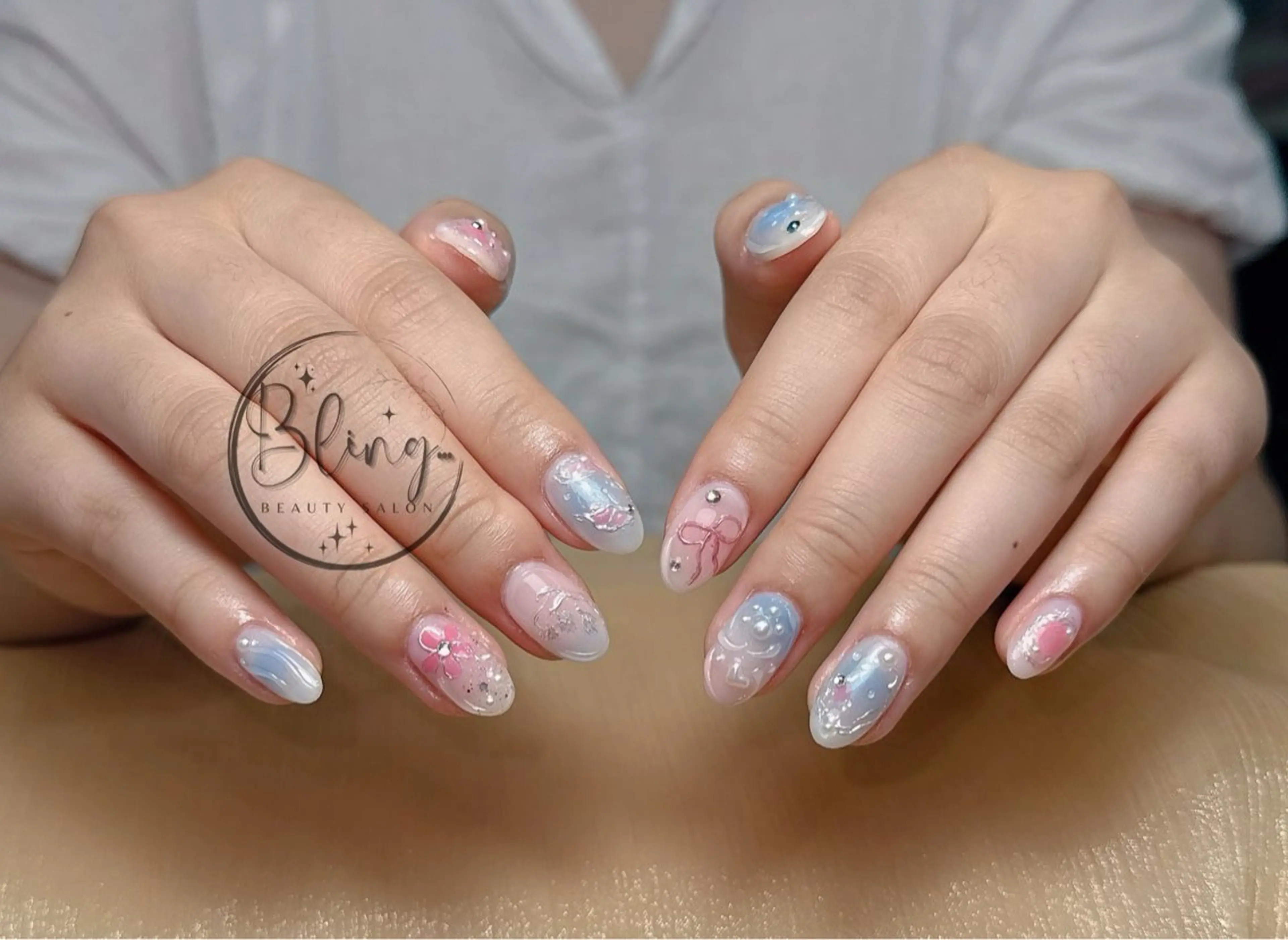 ミディアム 韓国風ヘア ハンドネイル yuna ユナのネイルデザイン